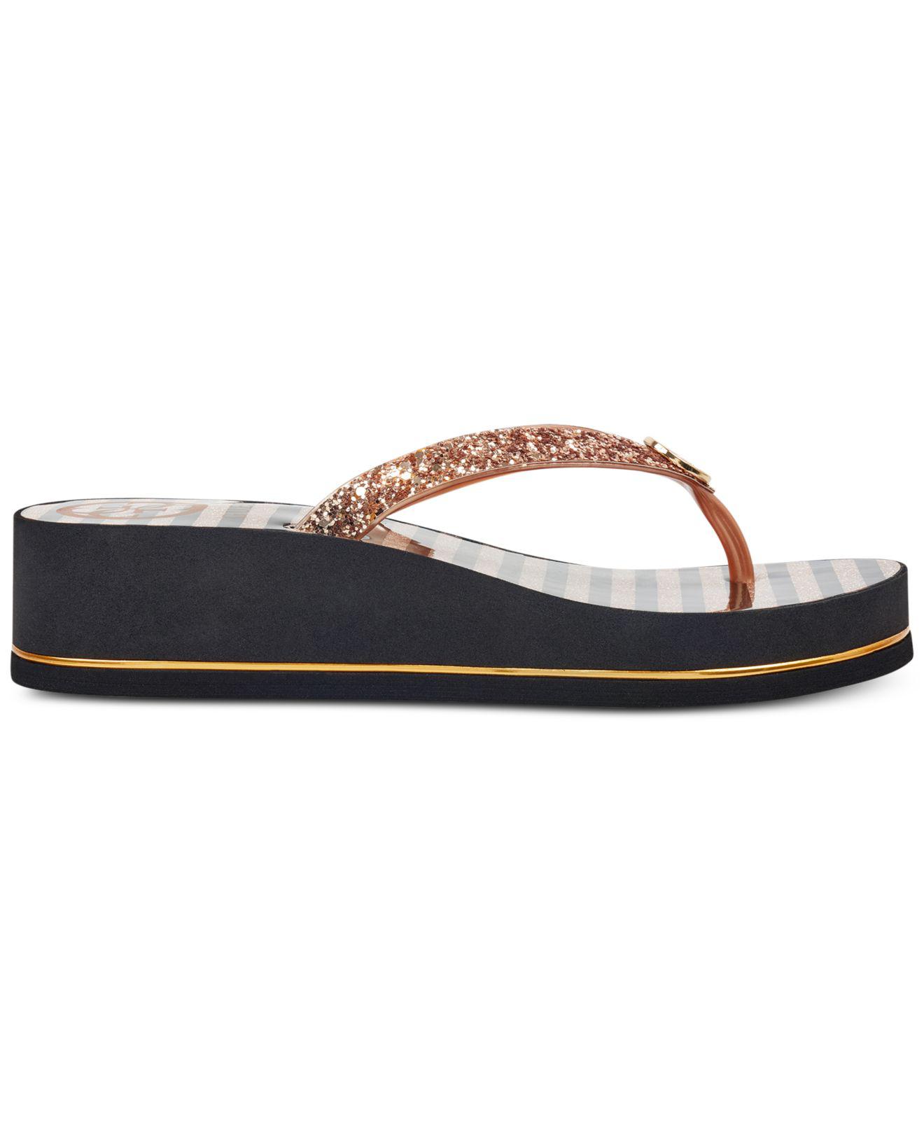 guess enzy flip flops