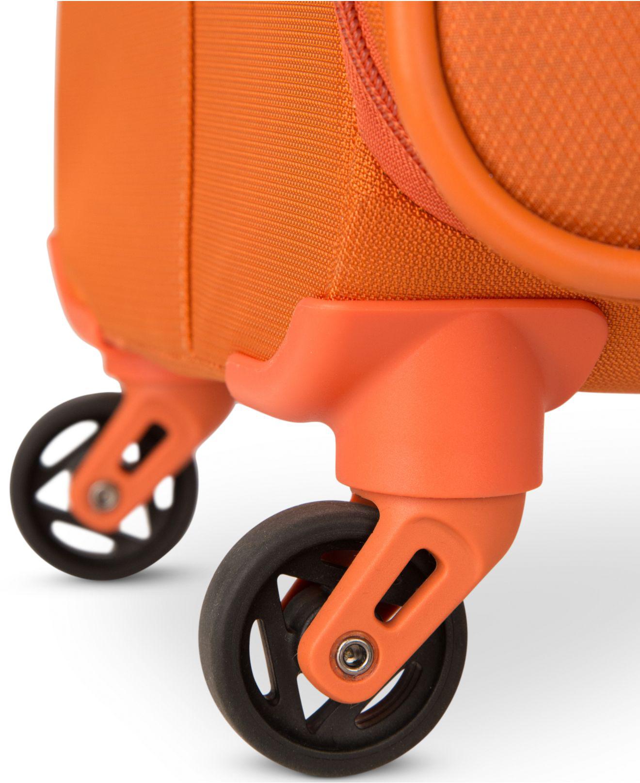 Delsey Hyperlite 2.0 25'' Expanadable Spinner Suitcase in Orange Lyst