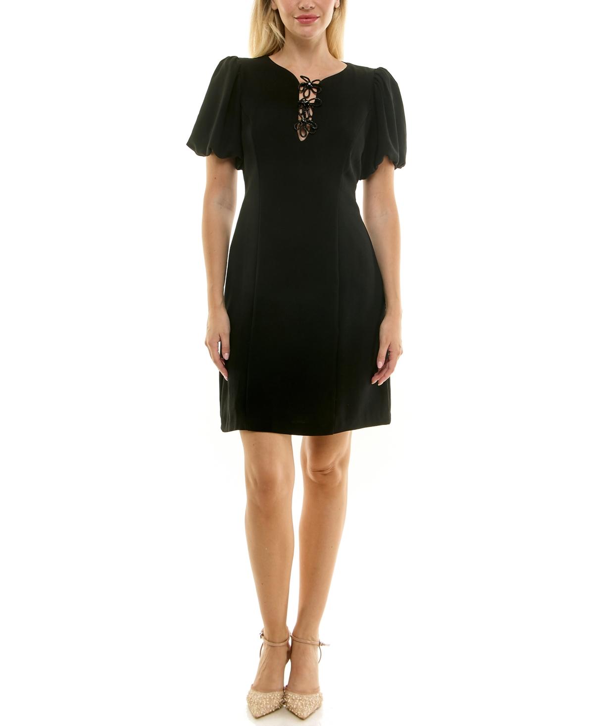 Taylor Maternity Dresses for Women | Lyst