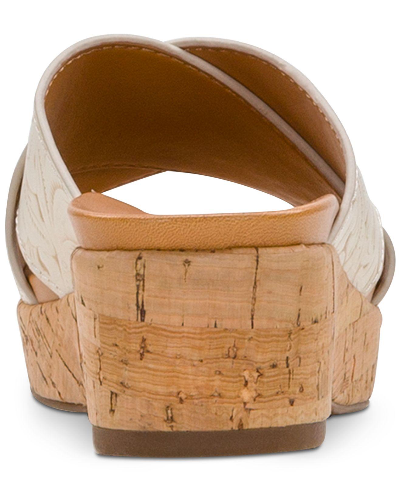 patricia nash luca wedge sandals