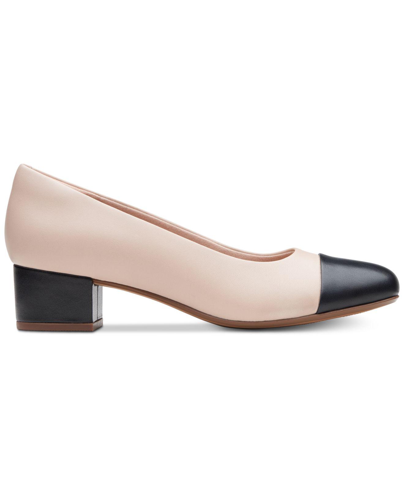 clarks chartli deva pump