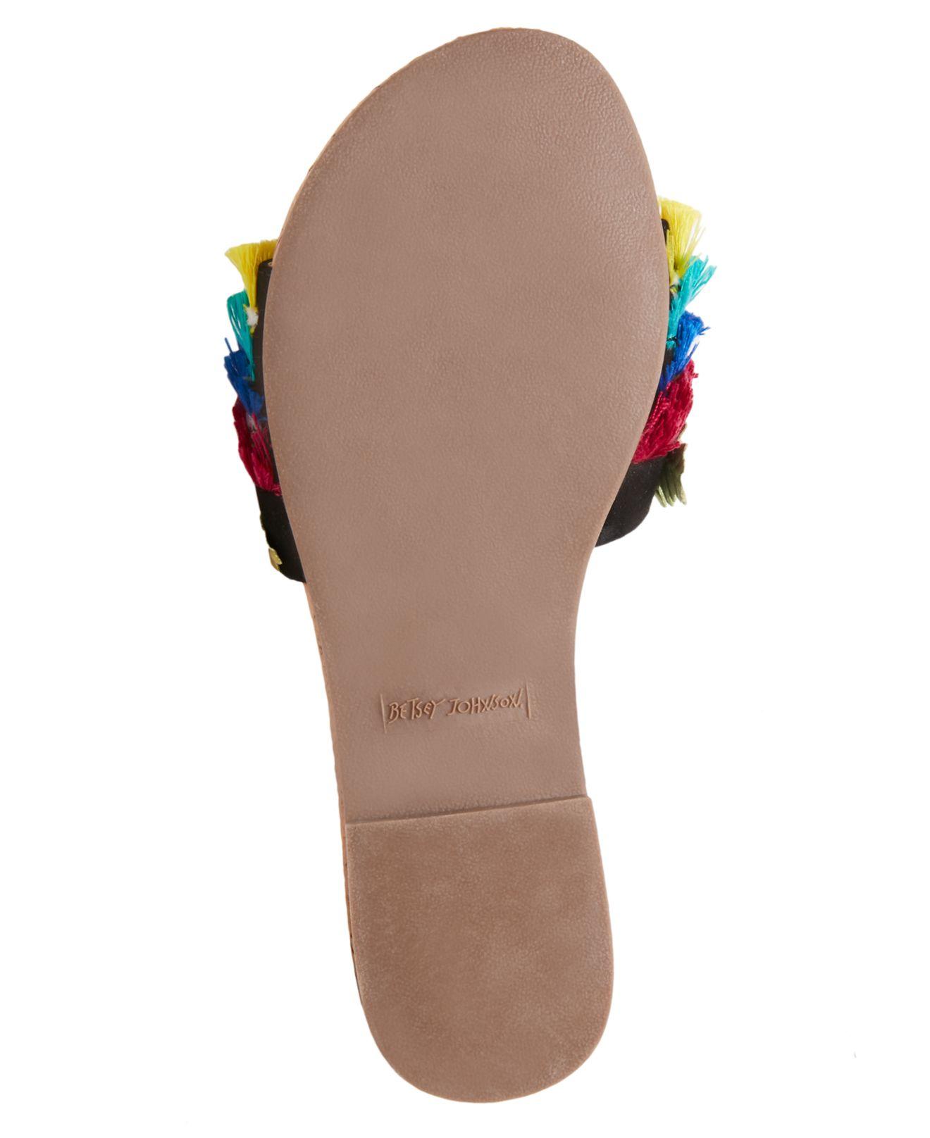 betsey johnson bloomer flat sandals