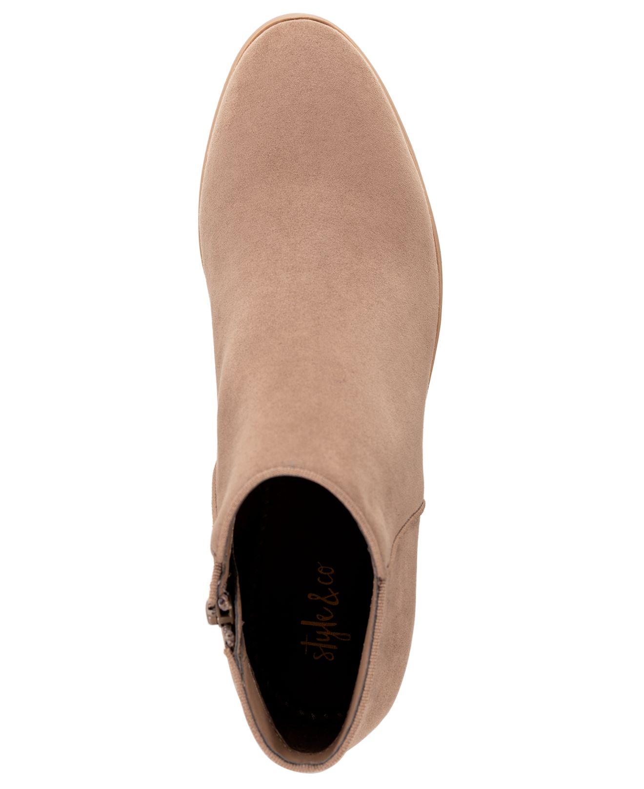 wileyy ankle booties