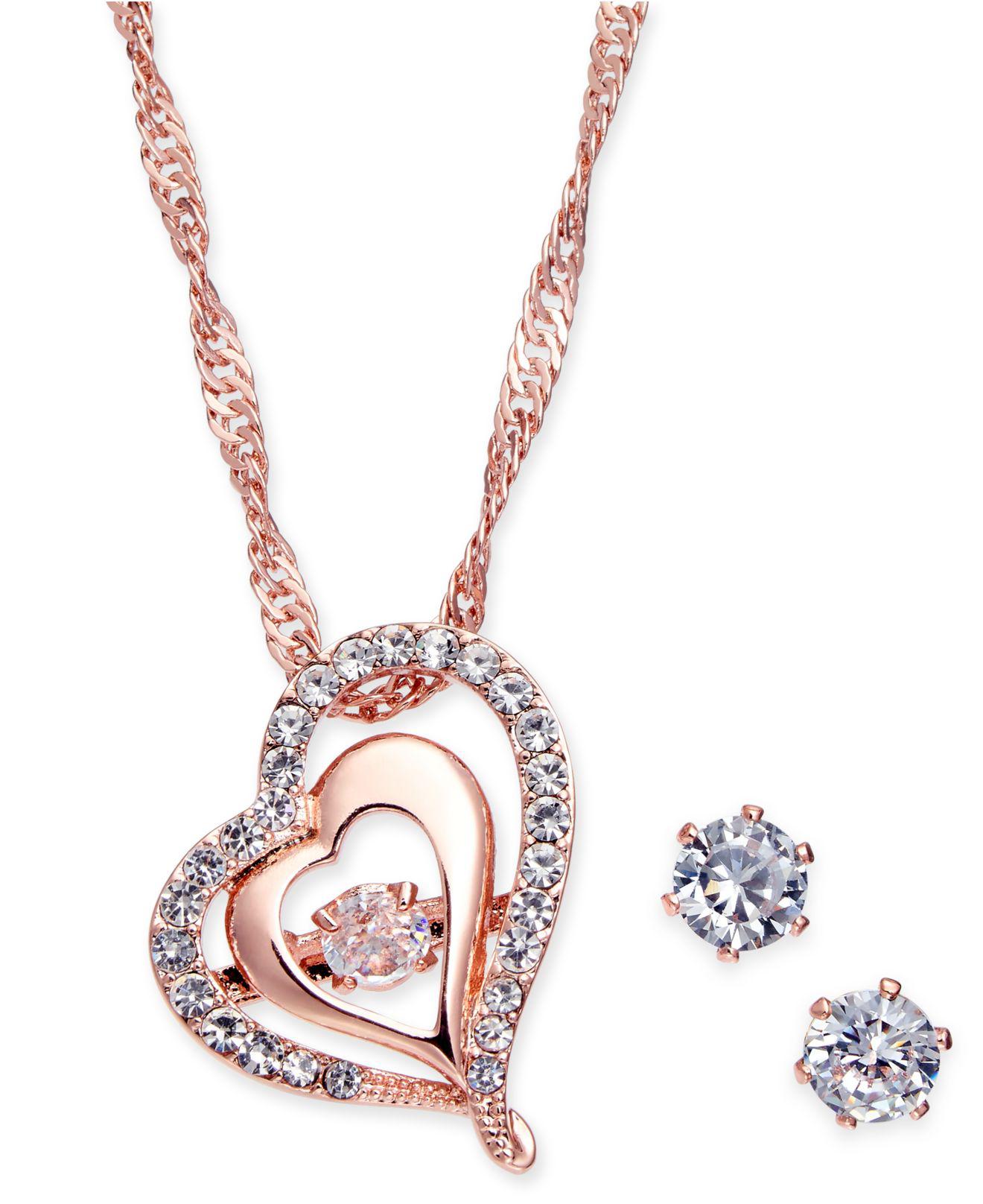 r initial anklet