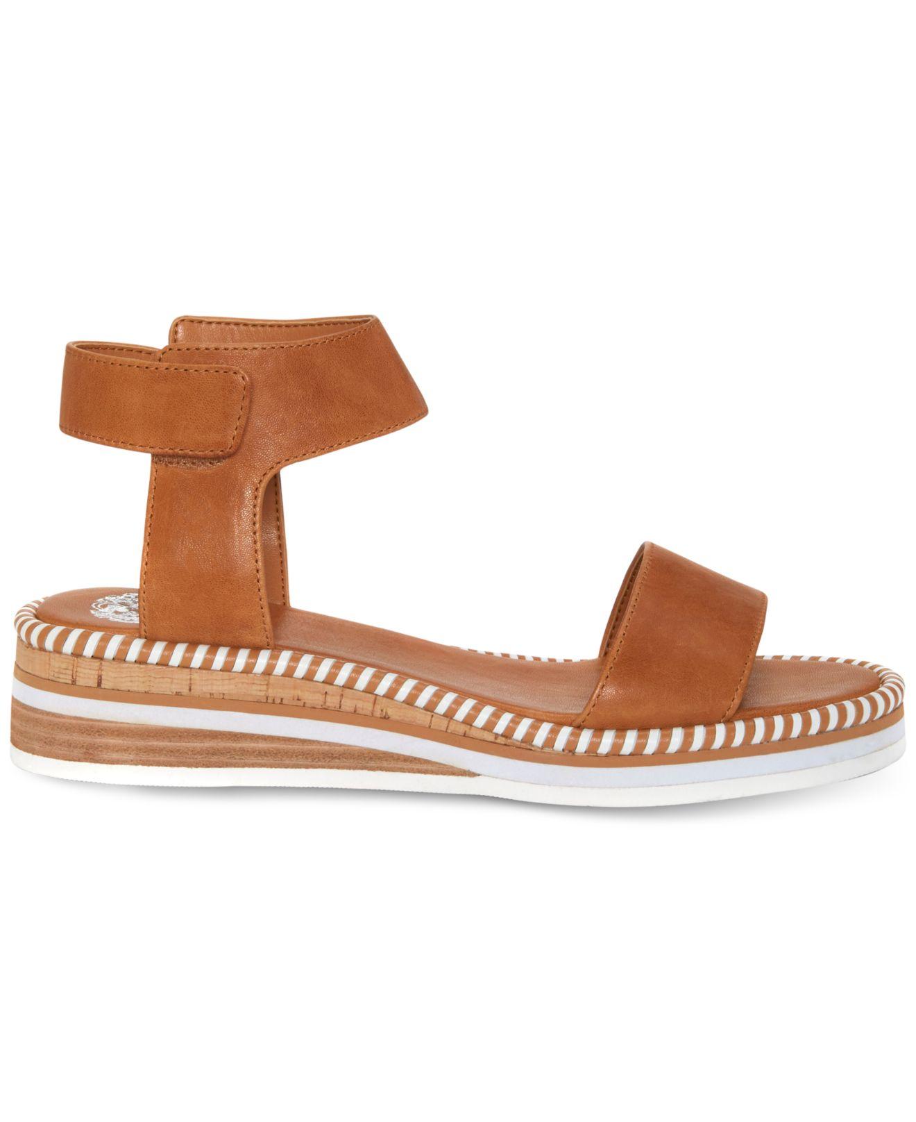 vince camuto morina