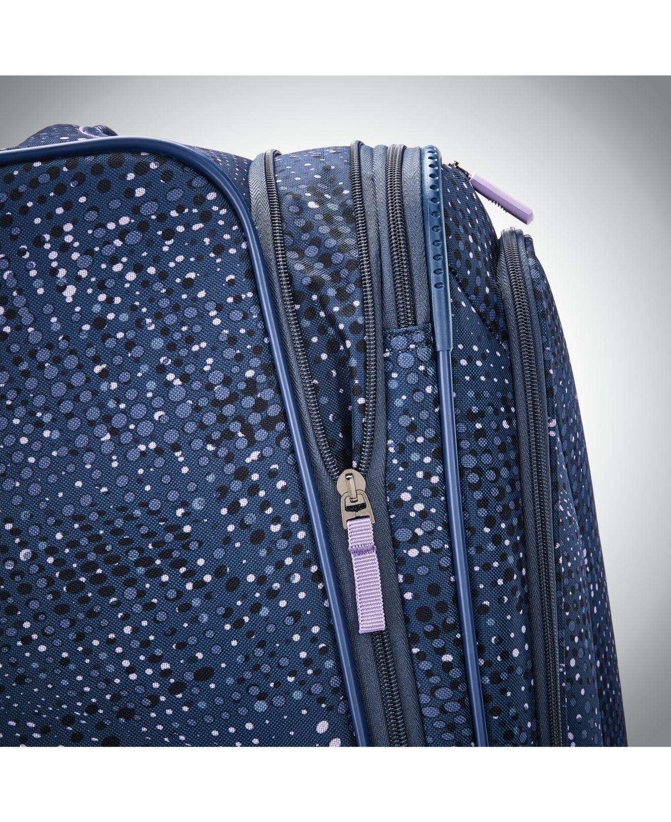 American Tourister Synthetic Tribute Dlx 20" Softside Carryon Spinner
