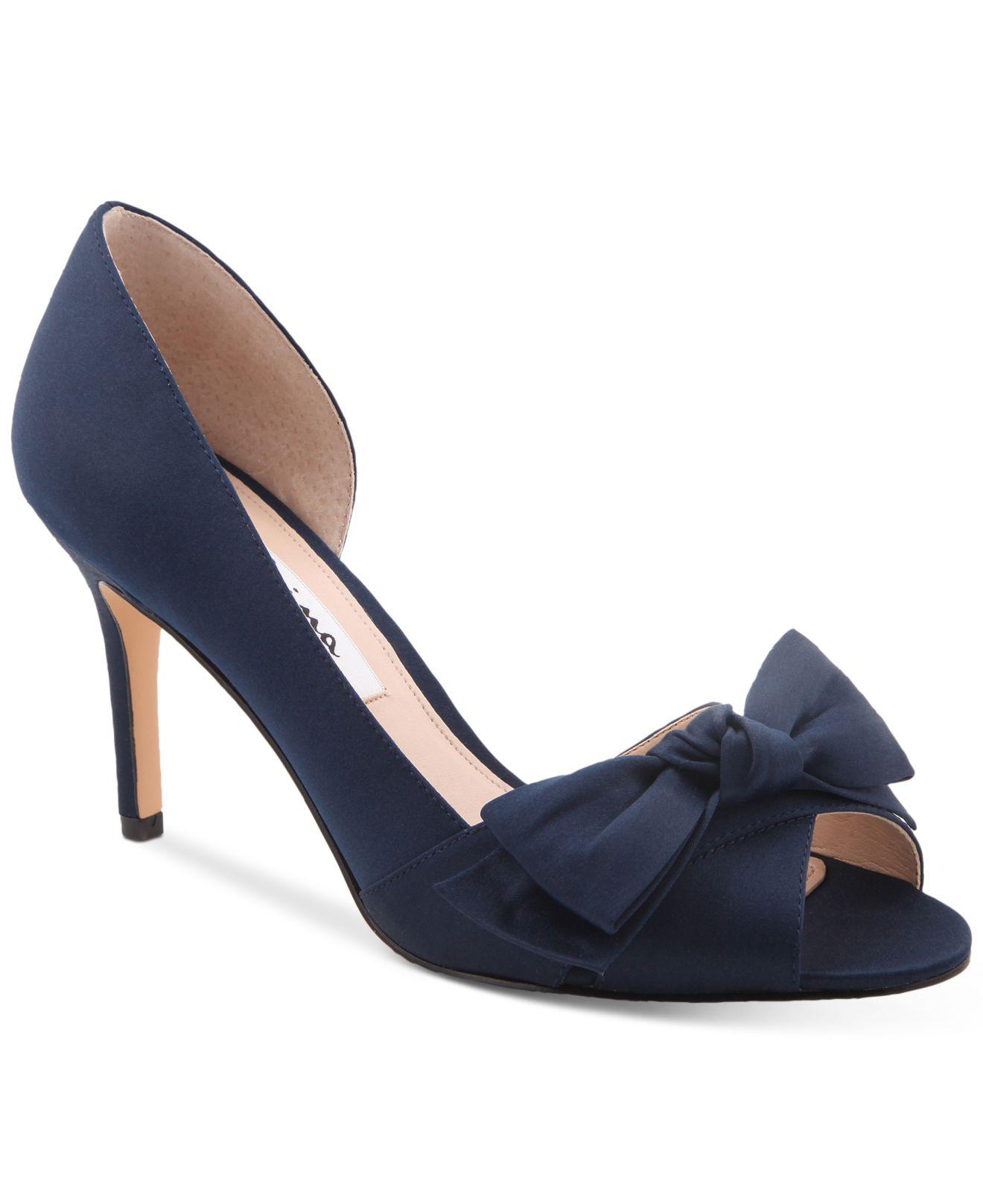nina evening pumps