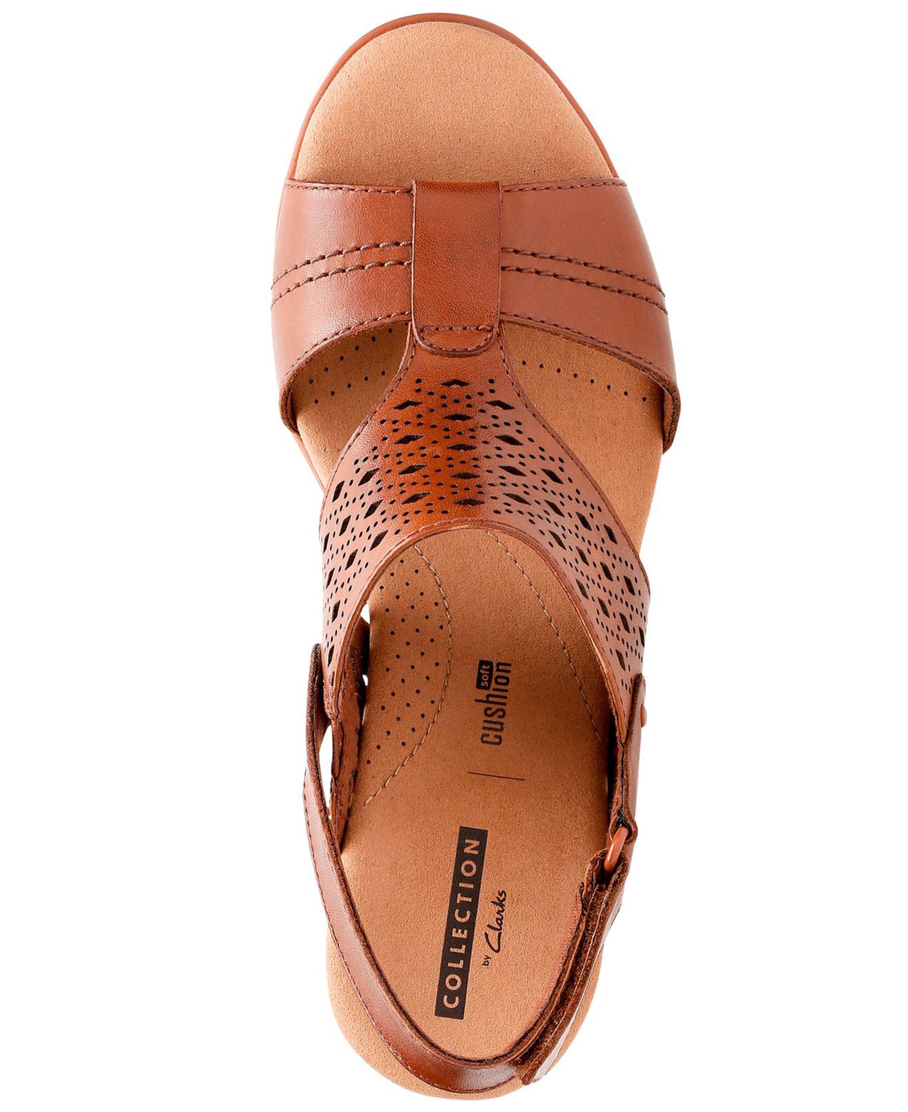 valarie mindi clarks