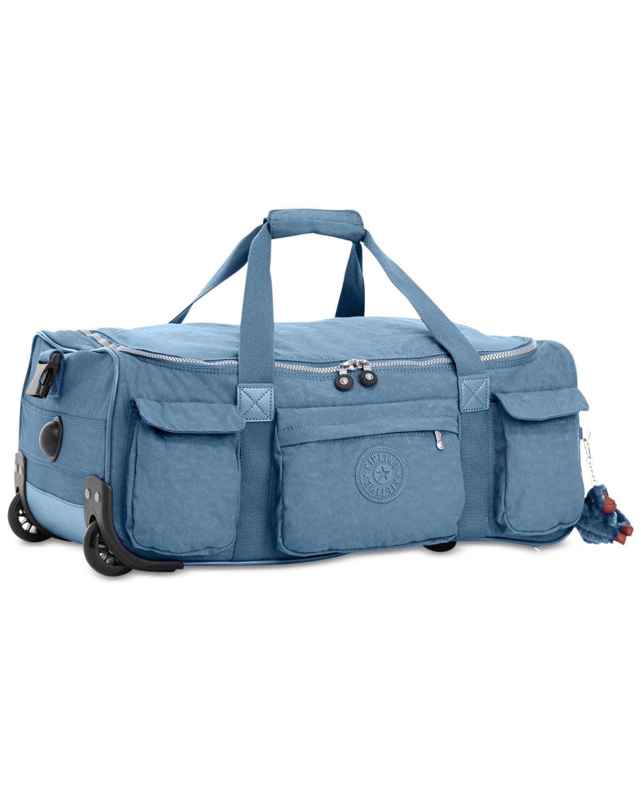 kipling wheeled duffle