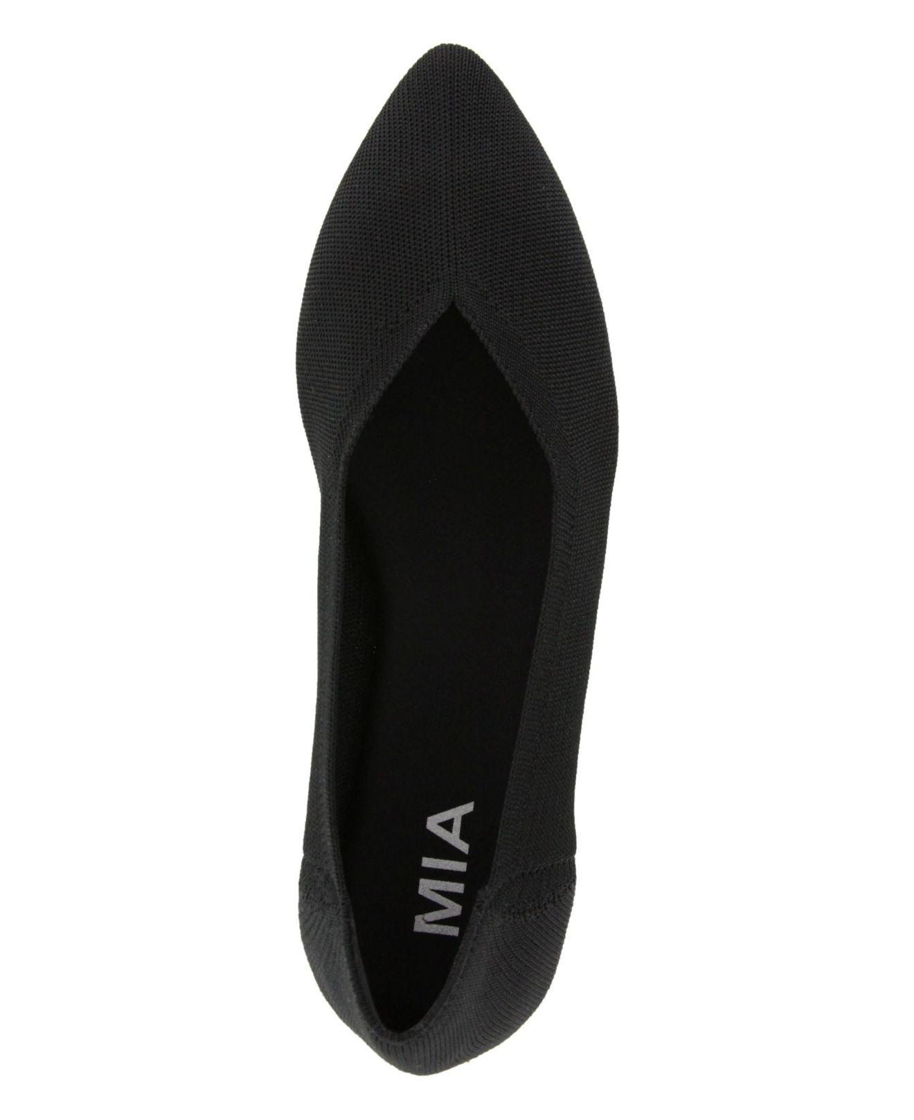 kerri pointed toe flat