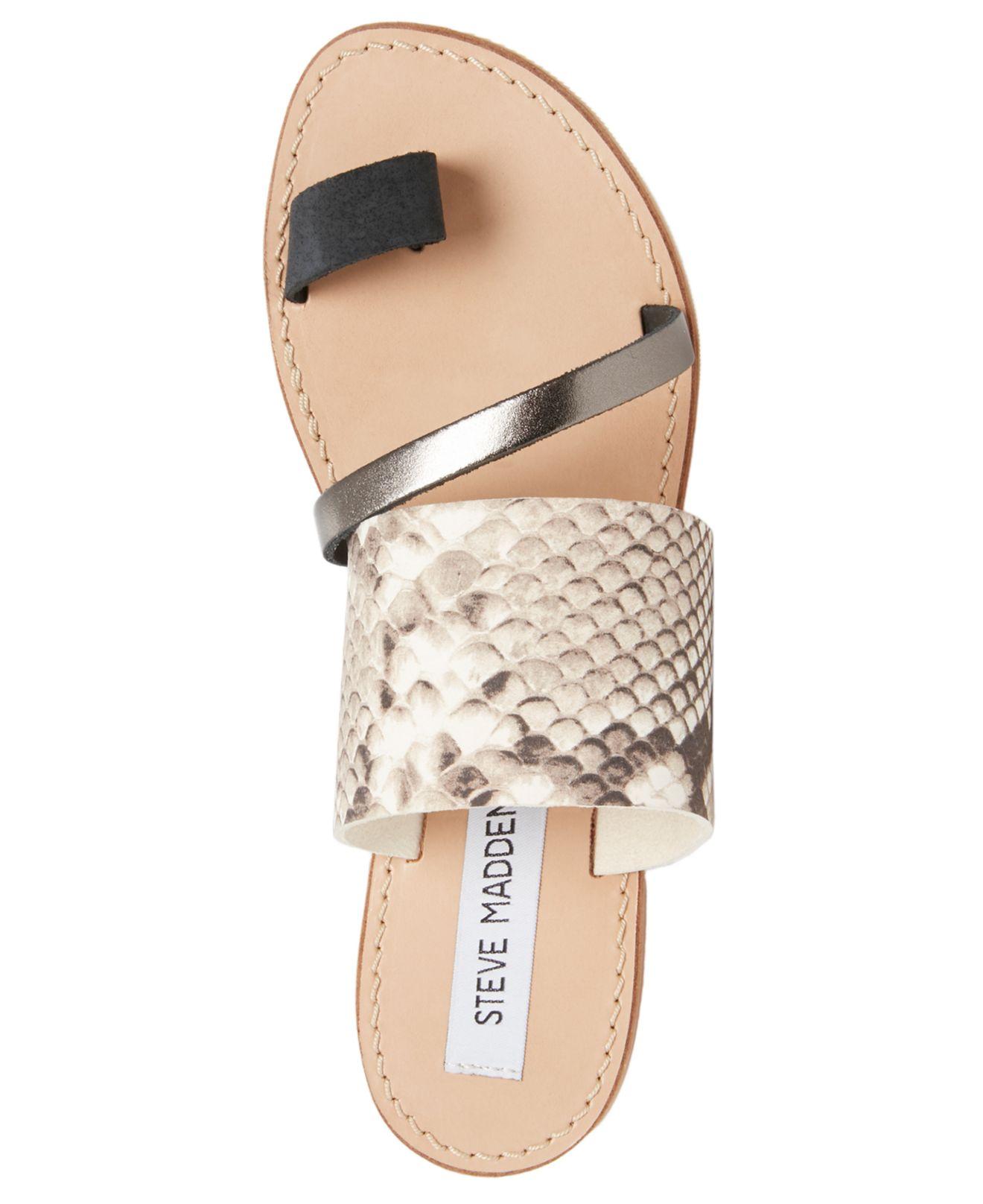steve madden toe ring sandals