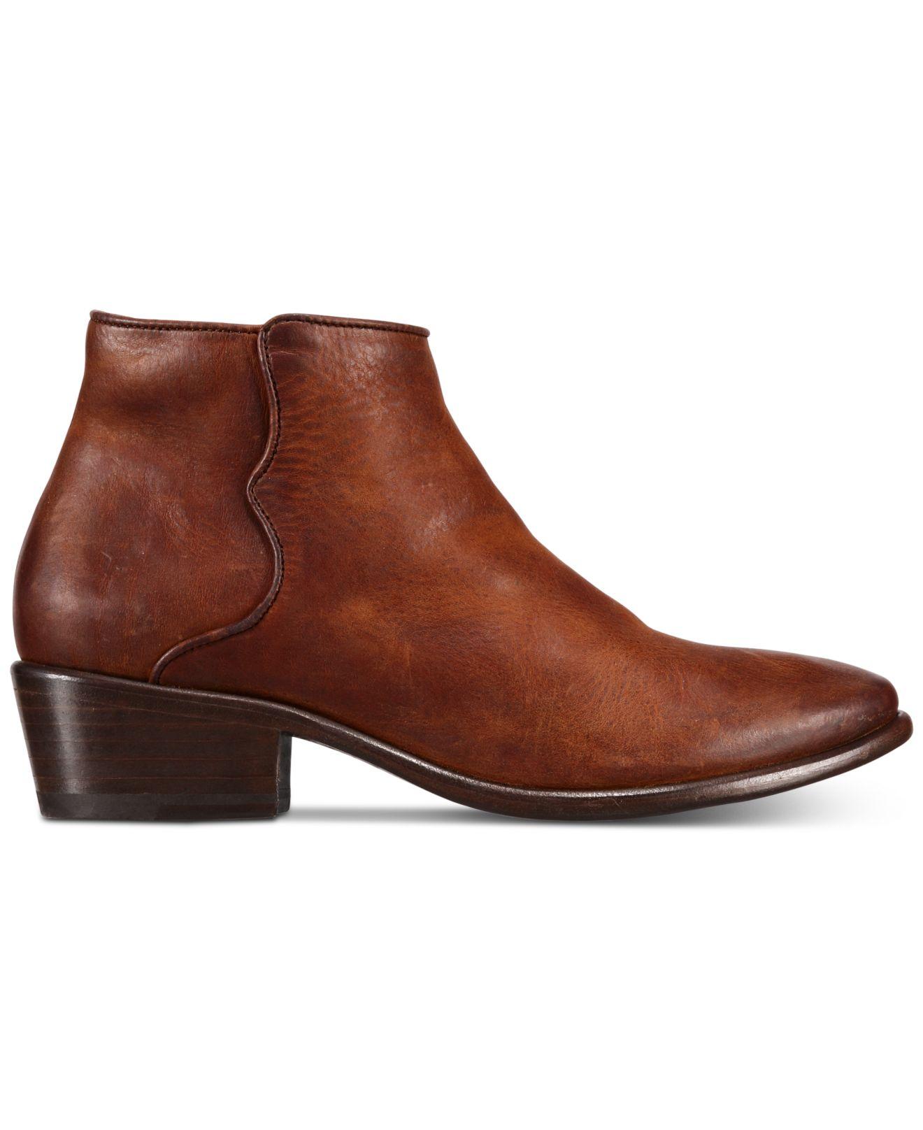 carson bootie frye