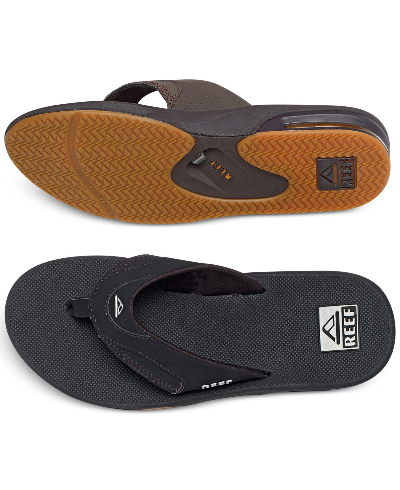 Reef Fanning Thong Sandals With Bottle Opener in Black for Men | Lyst