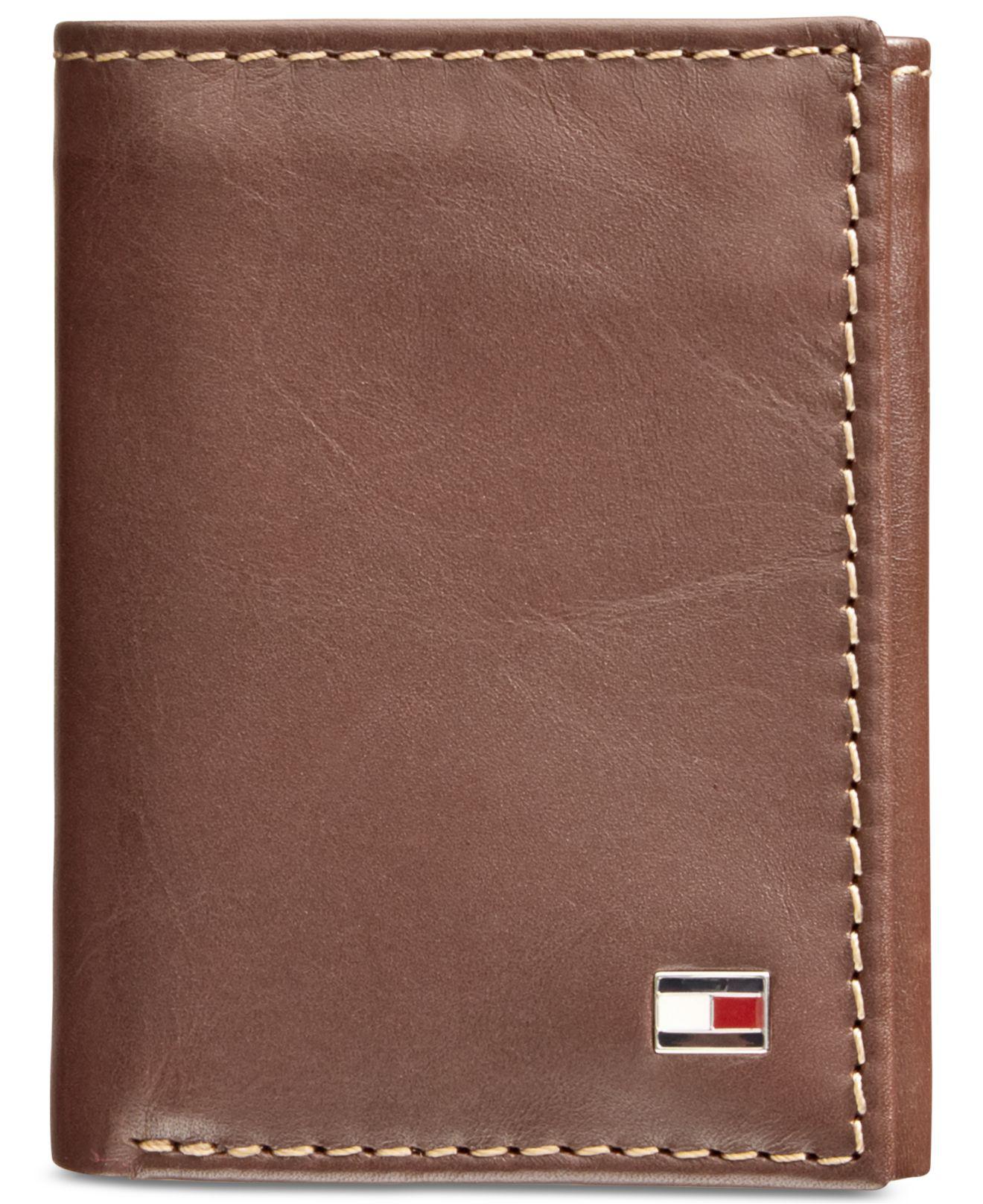 Tommy Hilfiger Leather Men's Logan Zipper Trifold Wallet in Tan (Brown) for  Men | Lyst