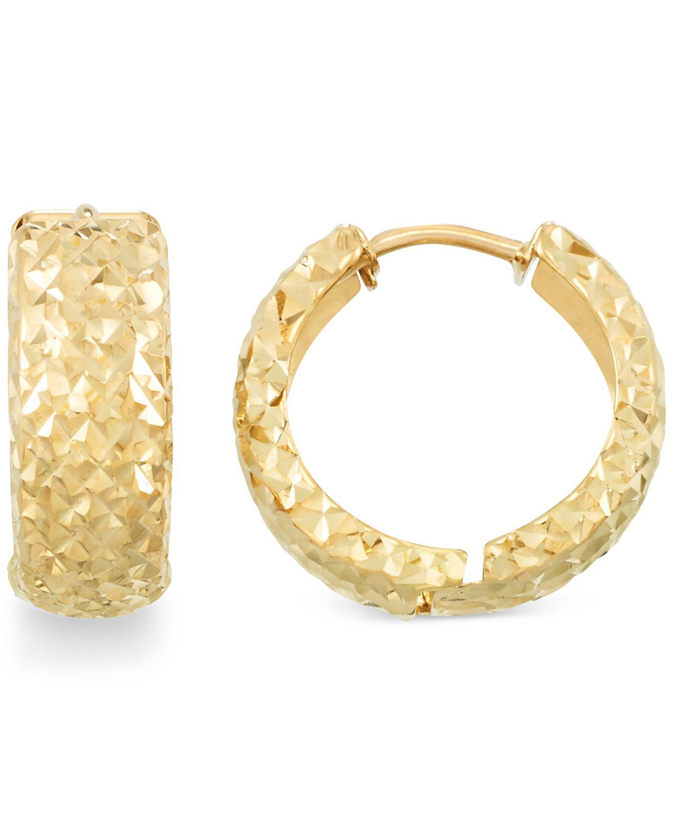 Lyst - Macy&#39;S Textured Huggy Hoop Earrings In 14k Gold in Metallic