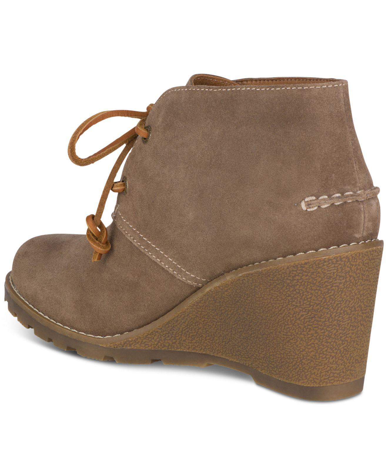 sperry ankle booties