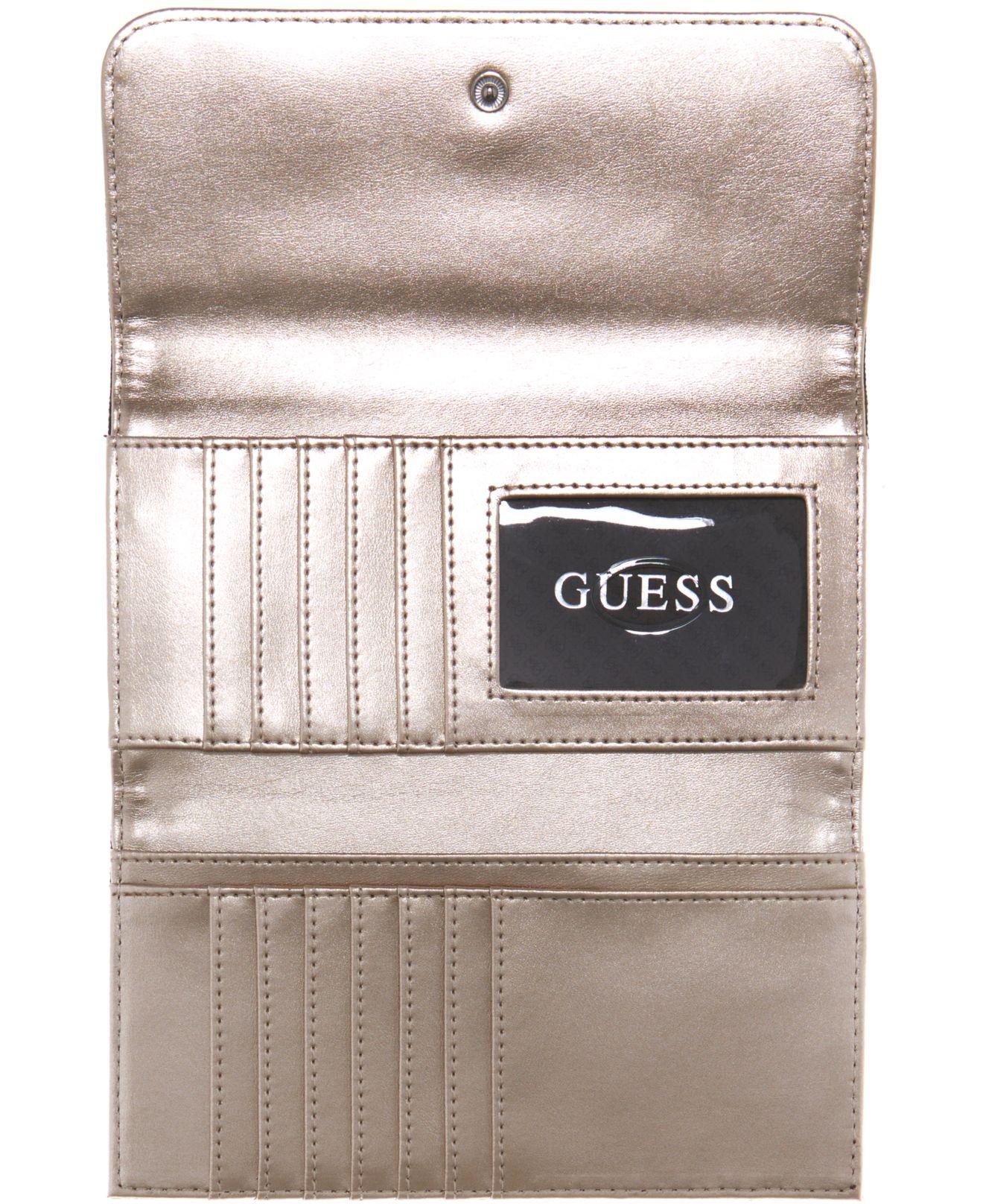 Guess Pish Posh Floral Slim Clutch Wallet in Pink Floral/Gold 