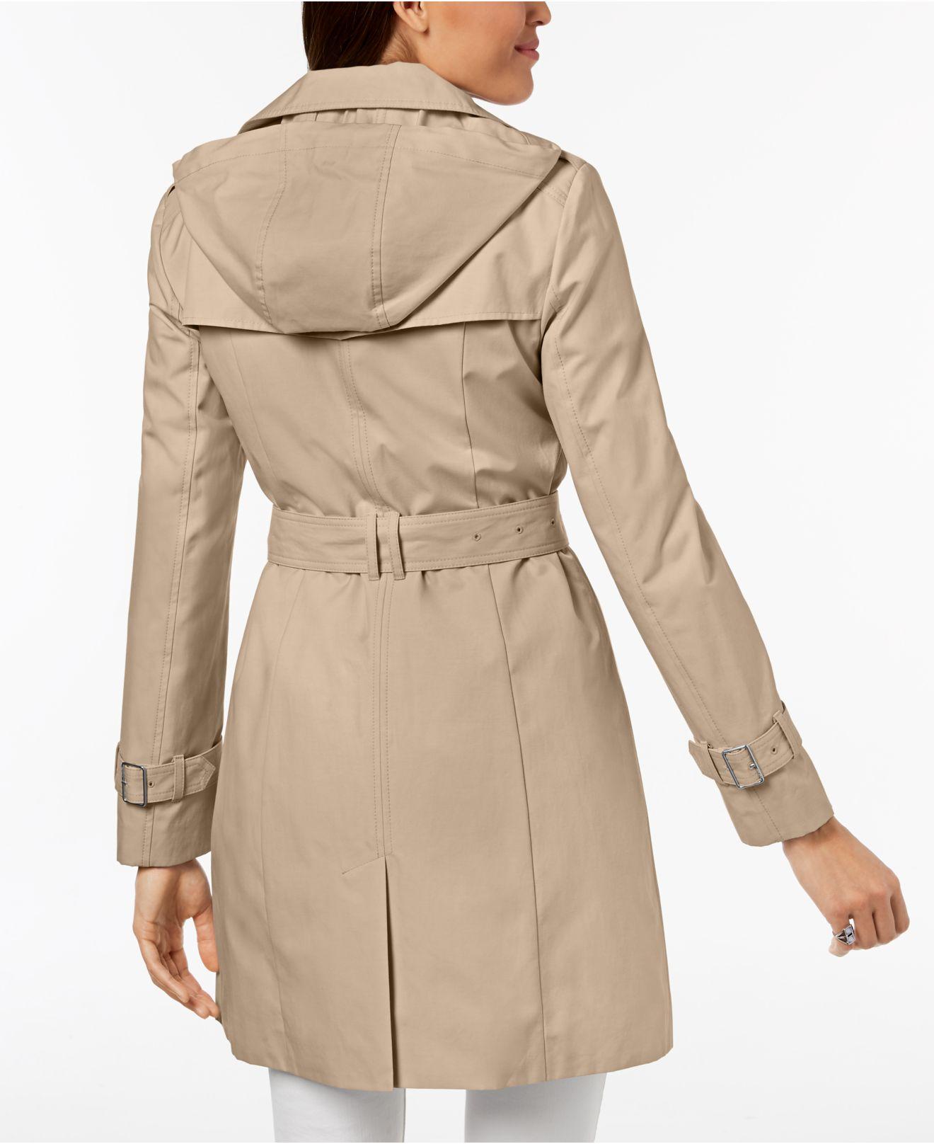 Cole Haan Belted Buckle Trench Coat in Natural - Save 38% - Lyst