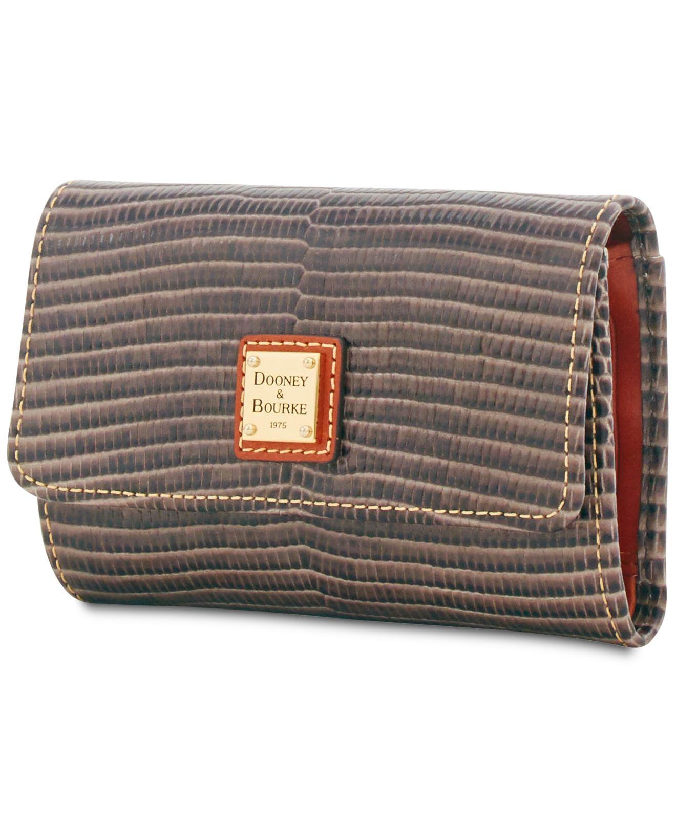 handbolsa storage shelves