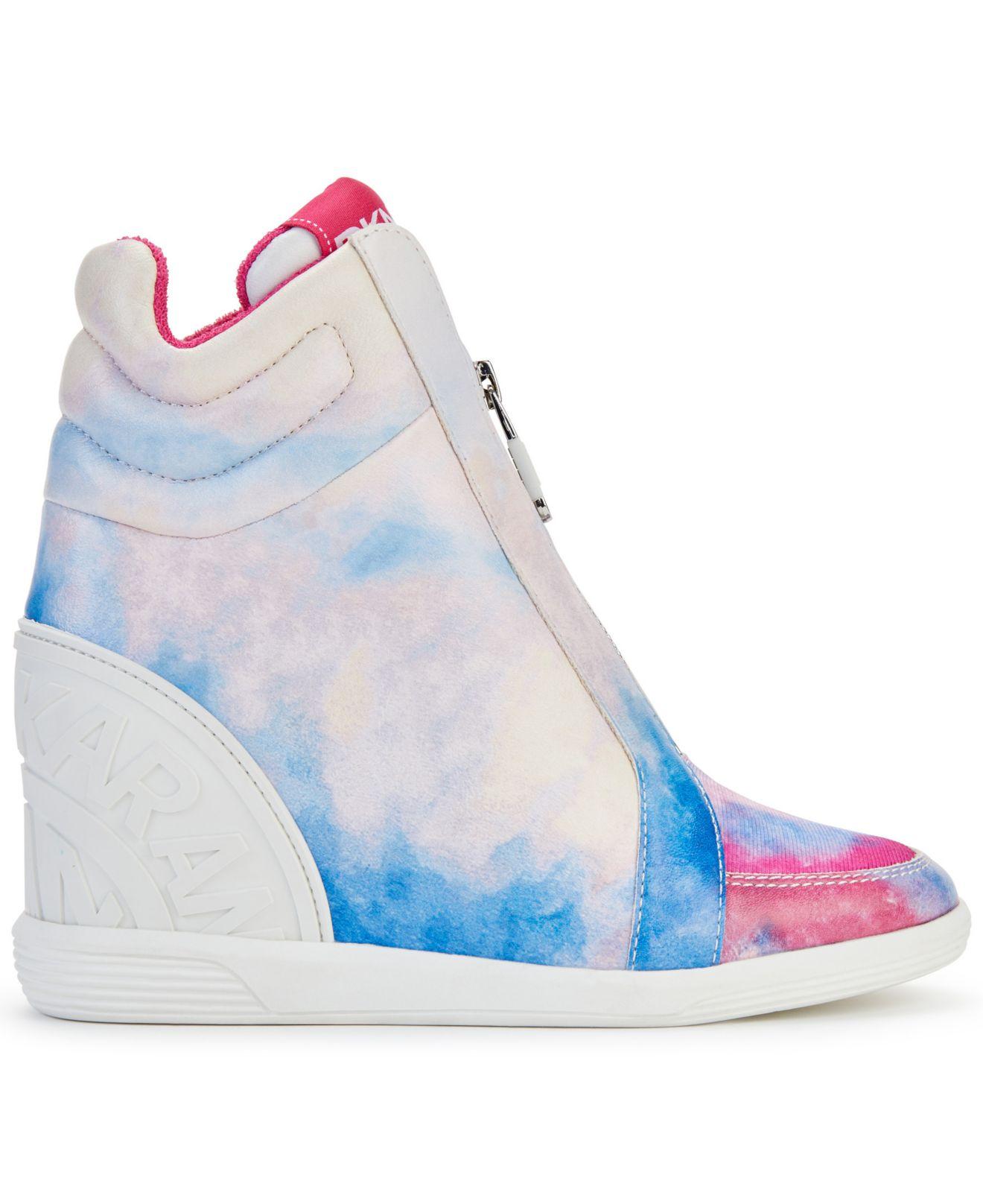 comfortable nursing clogs