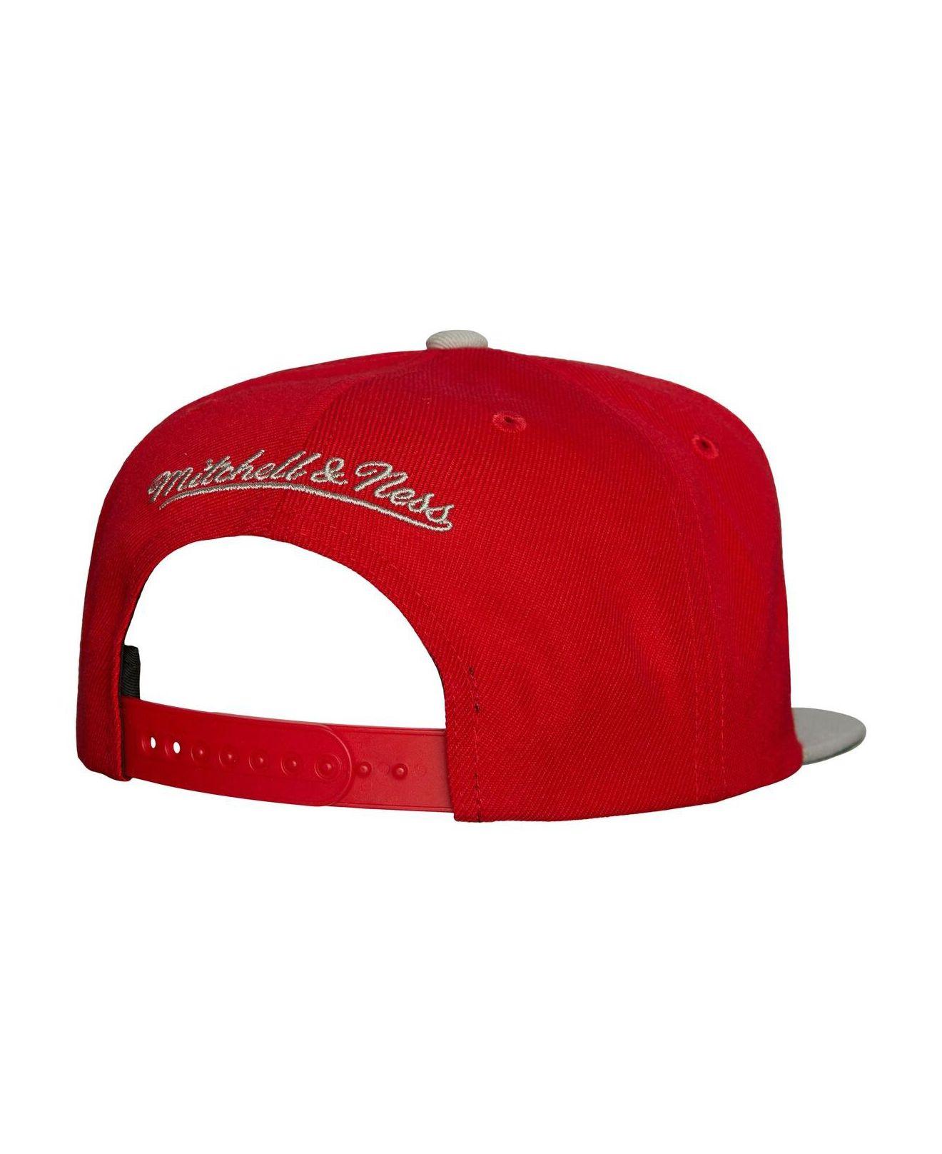 Vancouver Grizzlies Mitchell & Ness Hardwood Classics Essentials Two-Tone  Basic Snapback Hat - Red/Black