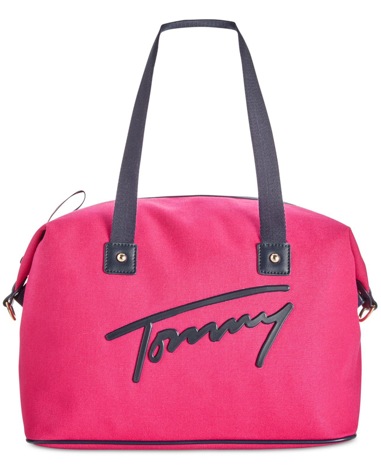 tommy weekend bag