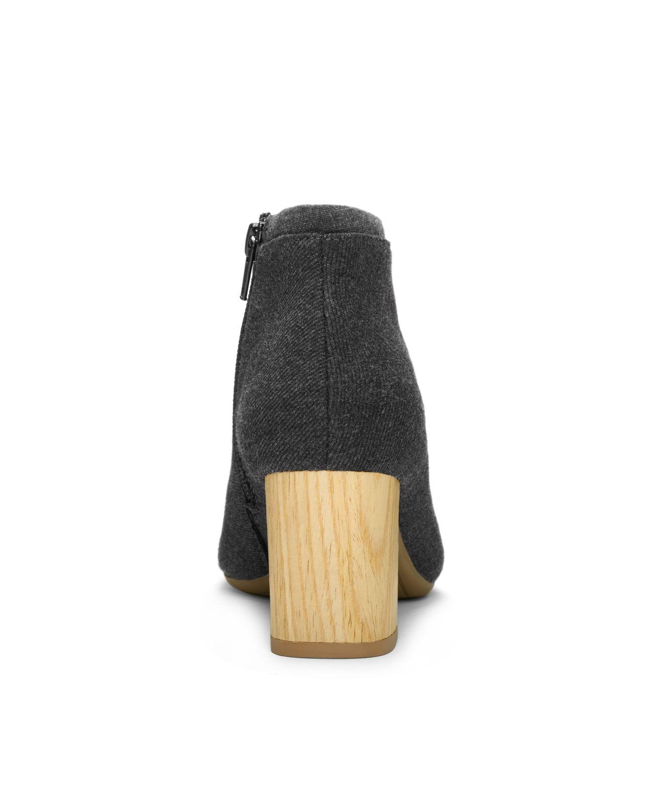 aerosoles head north booties