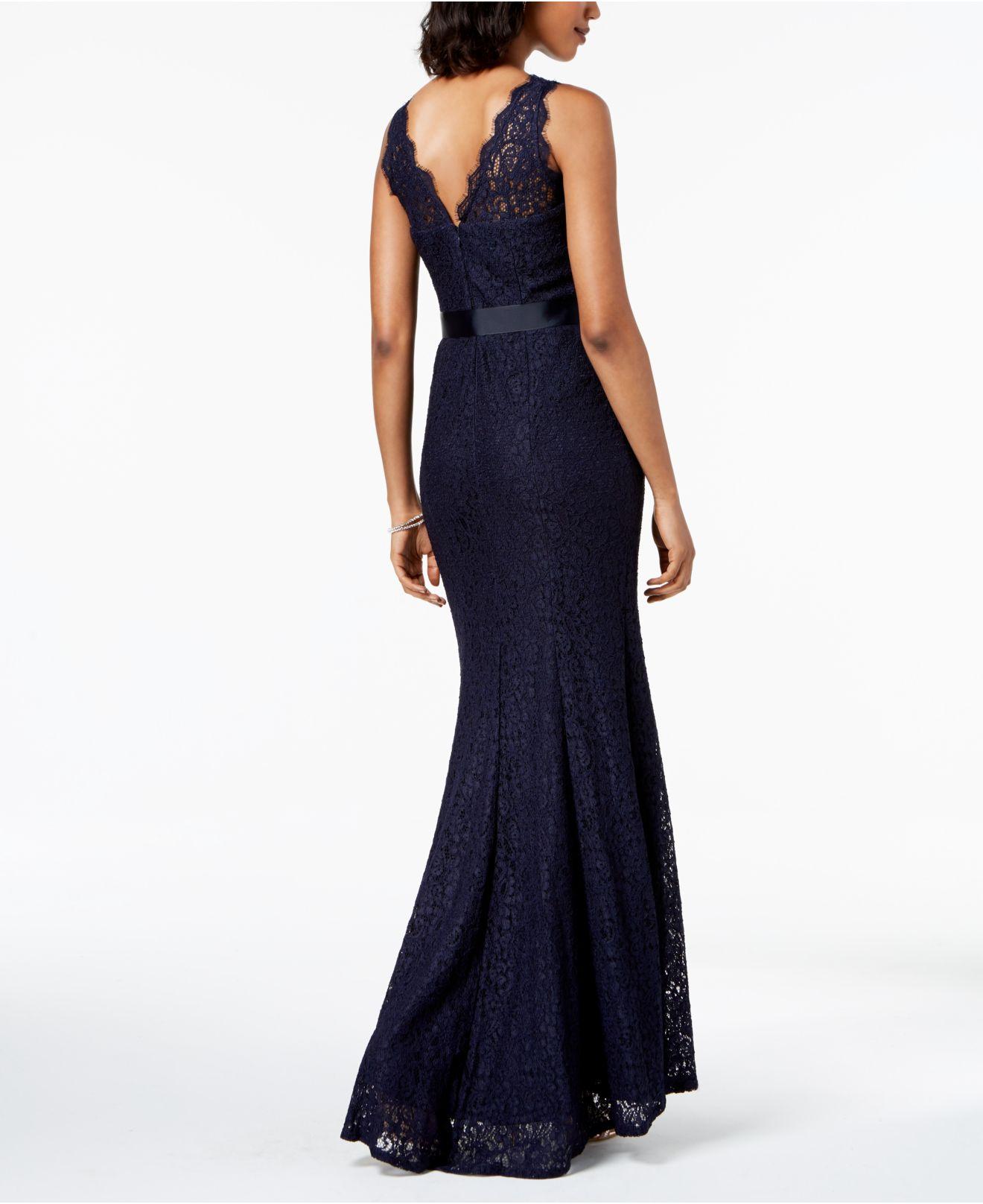 Adrianna Papell Lace V-neck Satin Sash Gown in Navy (Blue) - Lyst