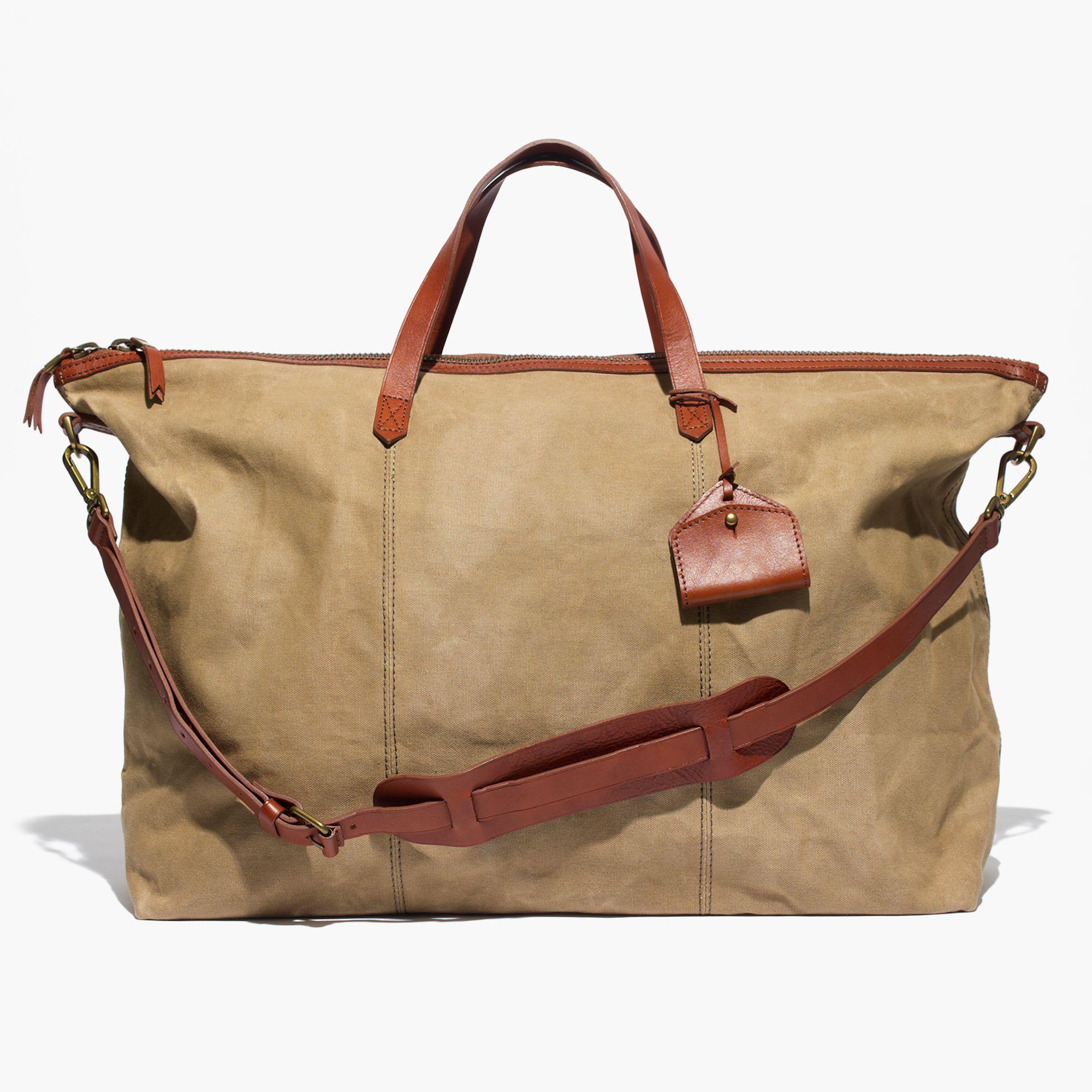 lv monogram croissant
