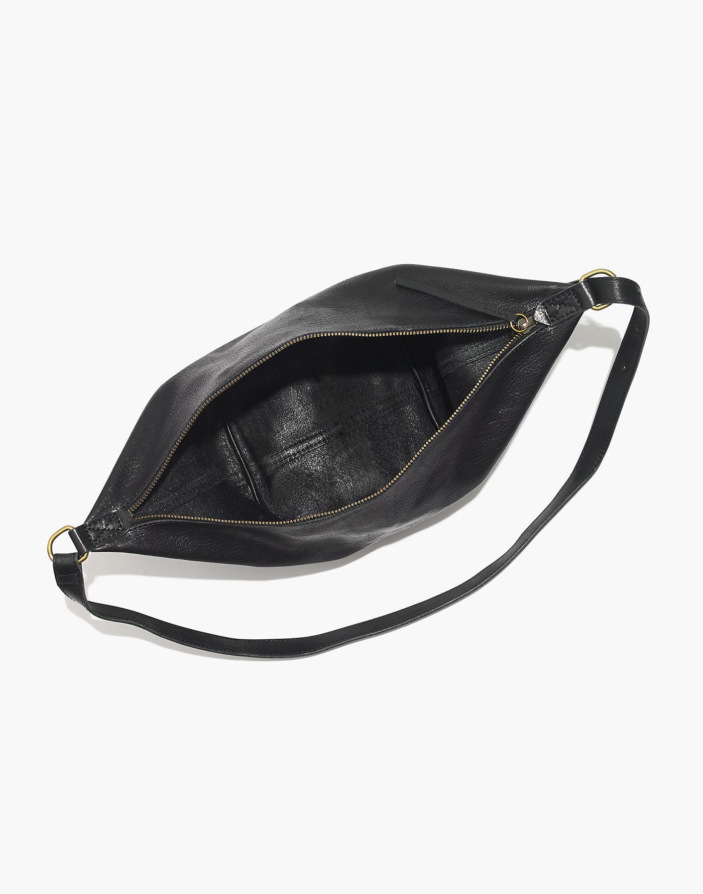 Madewell The Leather Sling Bag in Black - Lyst