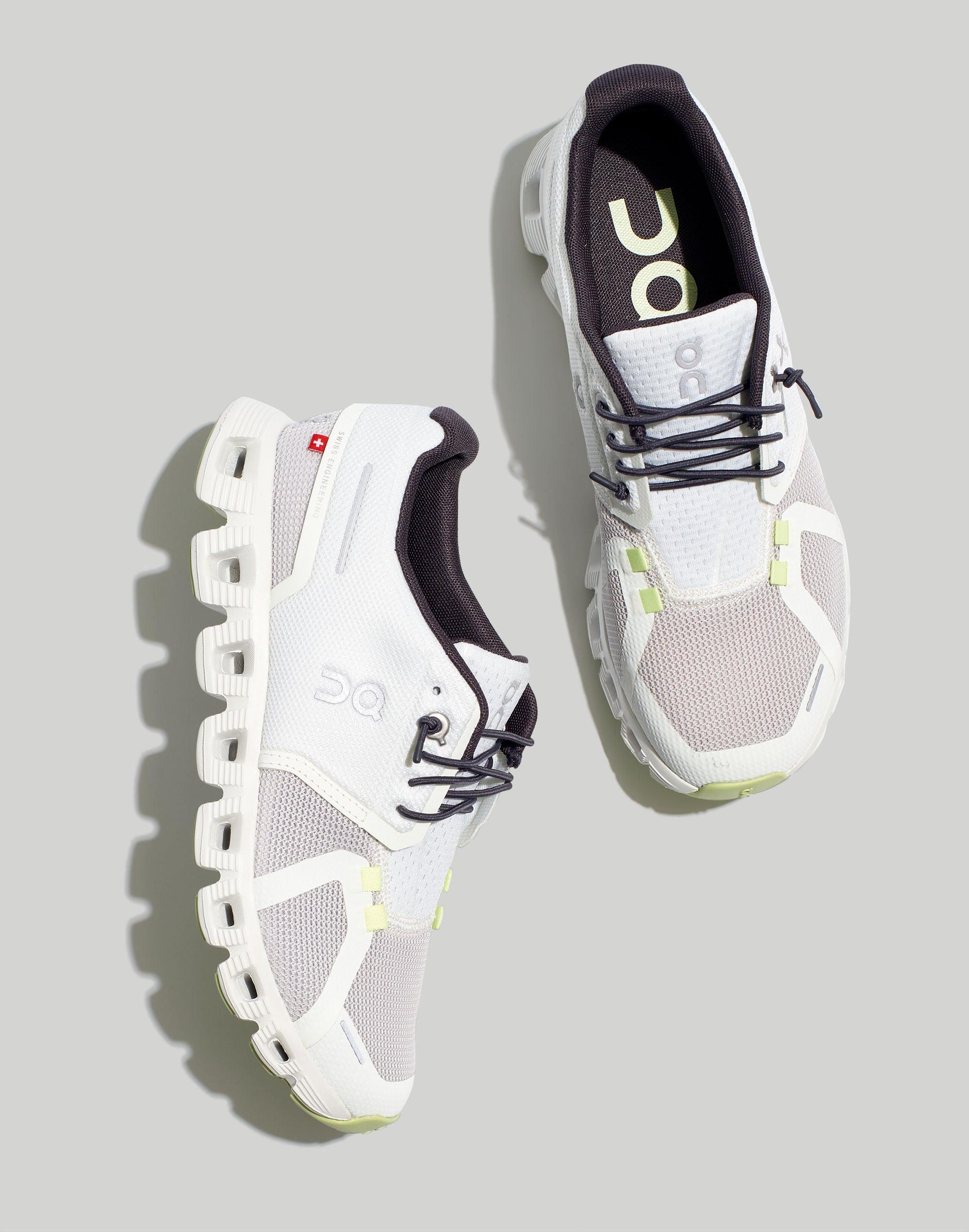 MW On Cloud 5 Push Sneakers in White | Lyst