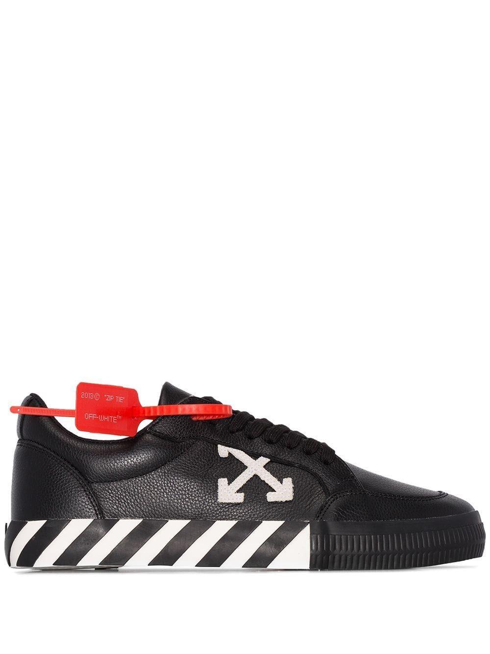 Desværre ydre forhindre Off-White c/o Virgil Abloh Vulc Striped Low-top Canvas Trainers in Black  for Men - Lyst