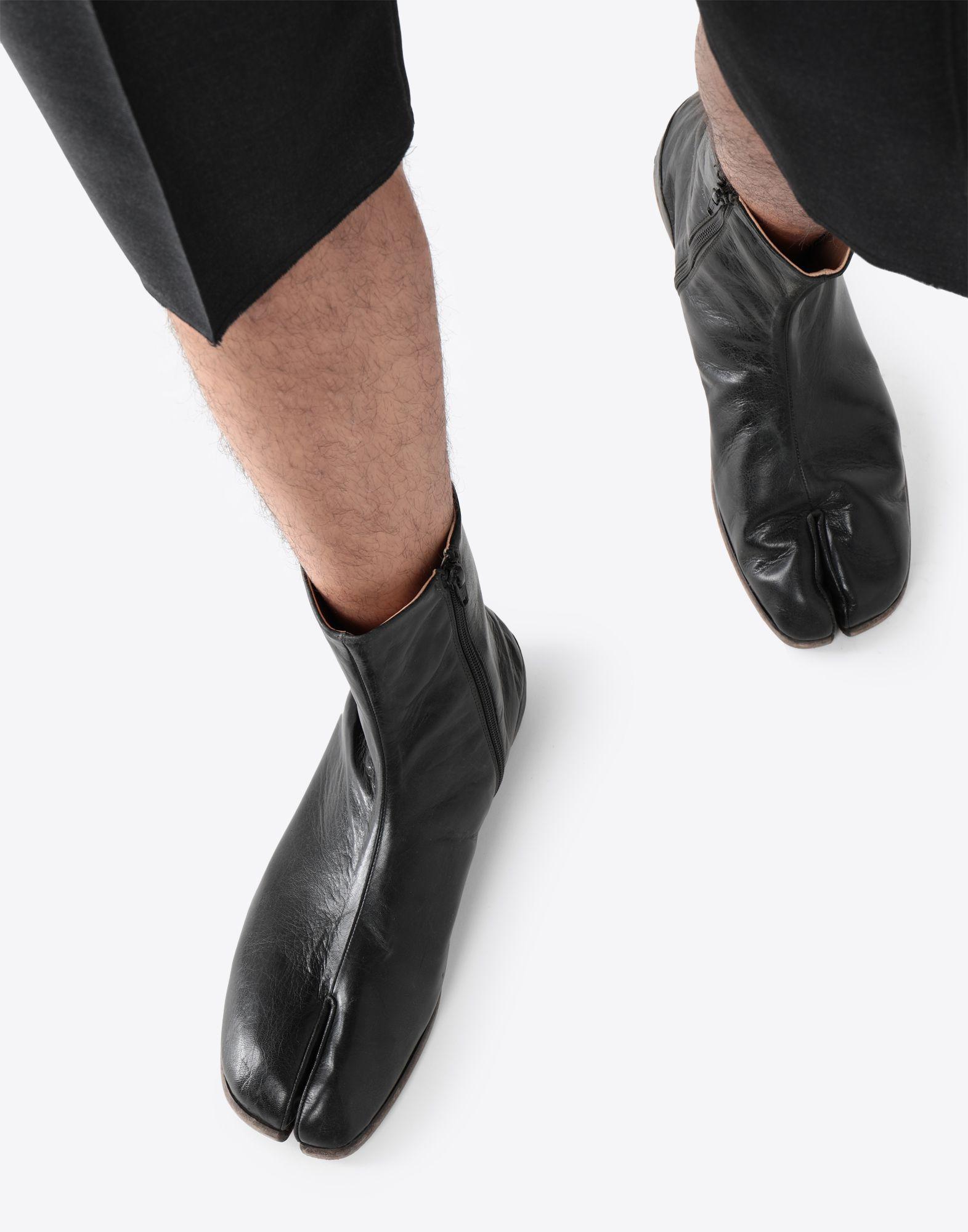 flat tabi boots