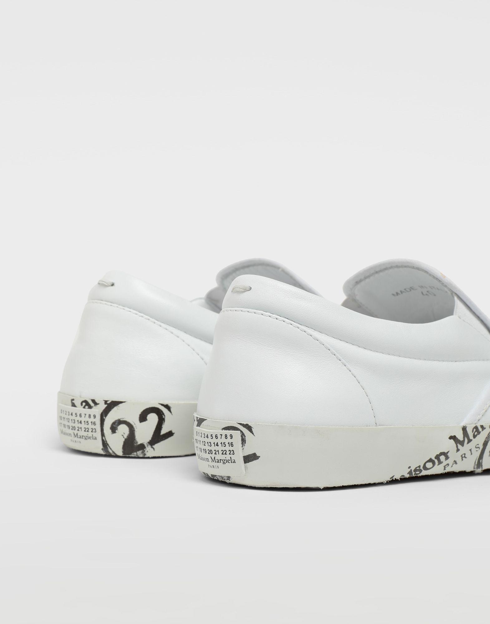 maison margiela tabi slip on