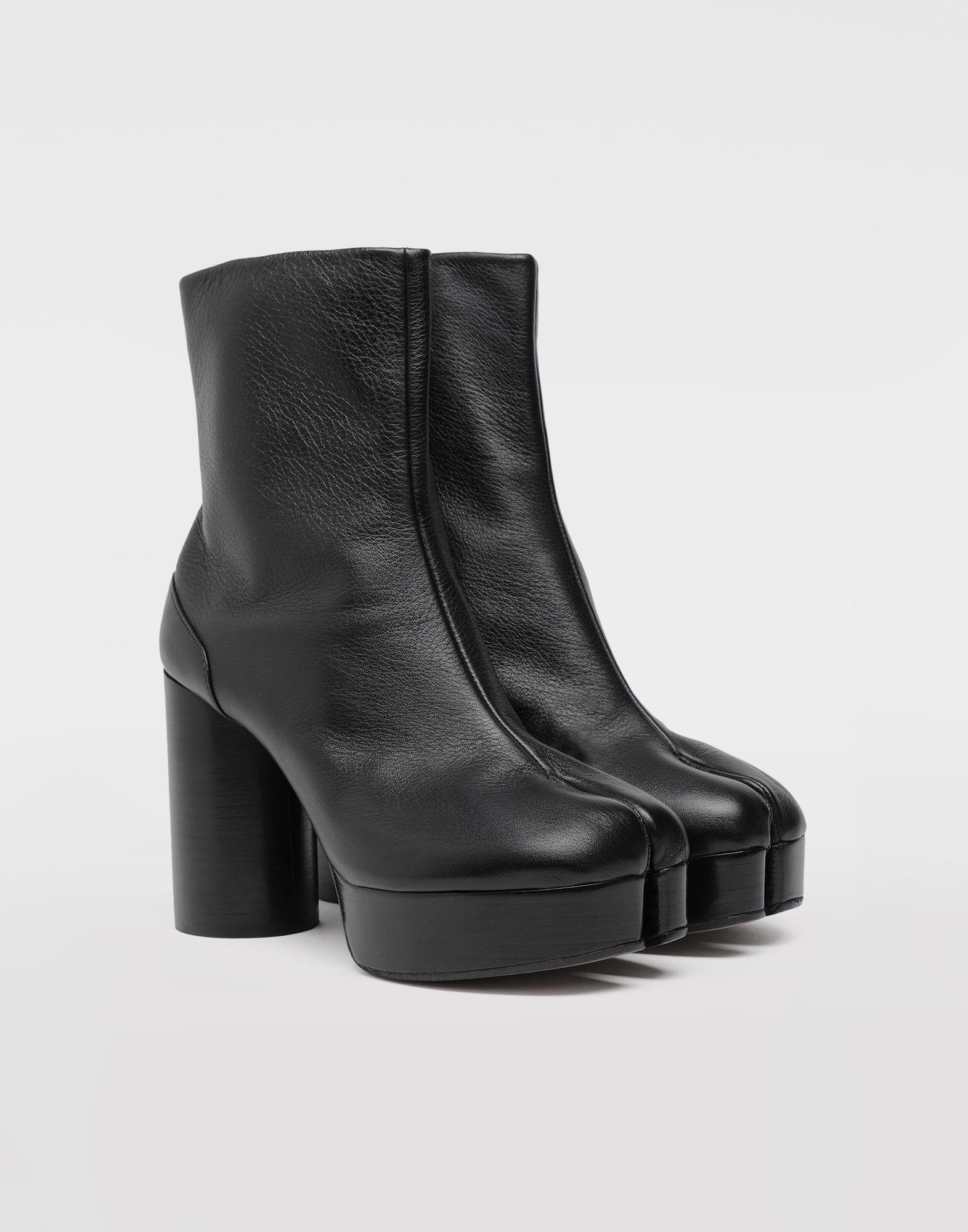 Maison Margiela Tabi Platform Ankle Boot in Black - Lyst