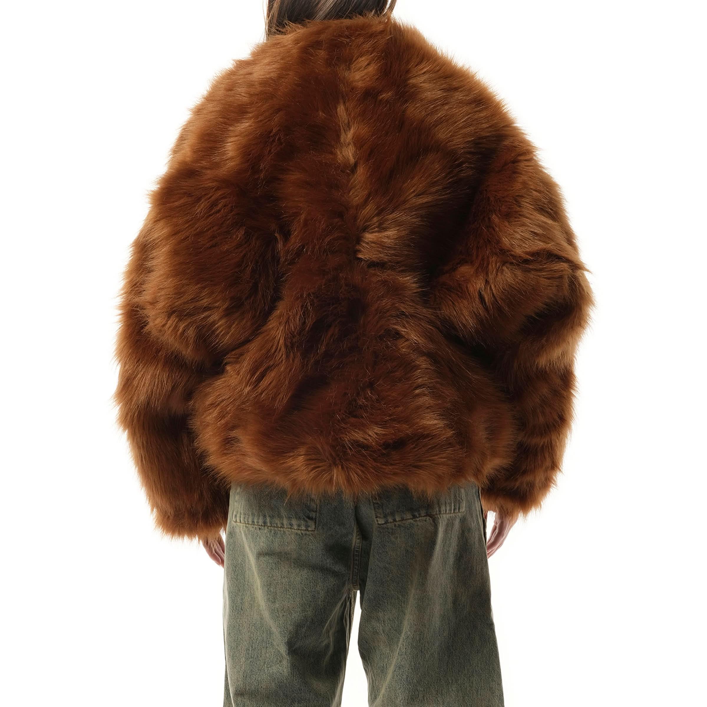 entire-studios-Trout-Vicinity-  