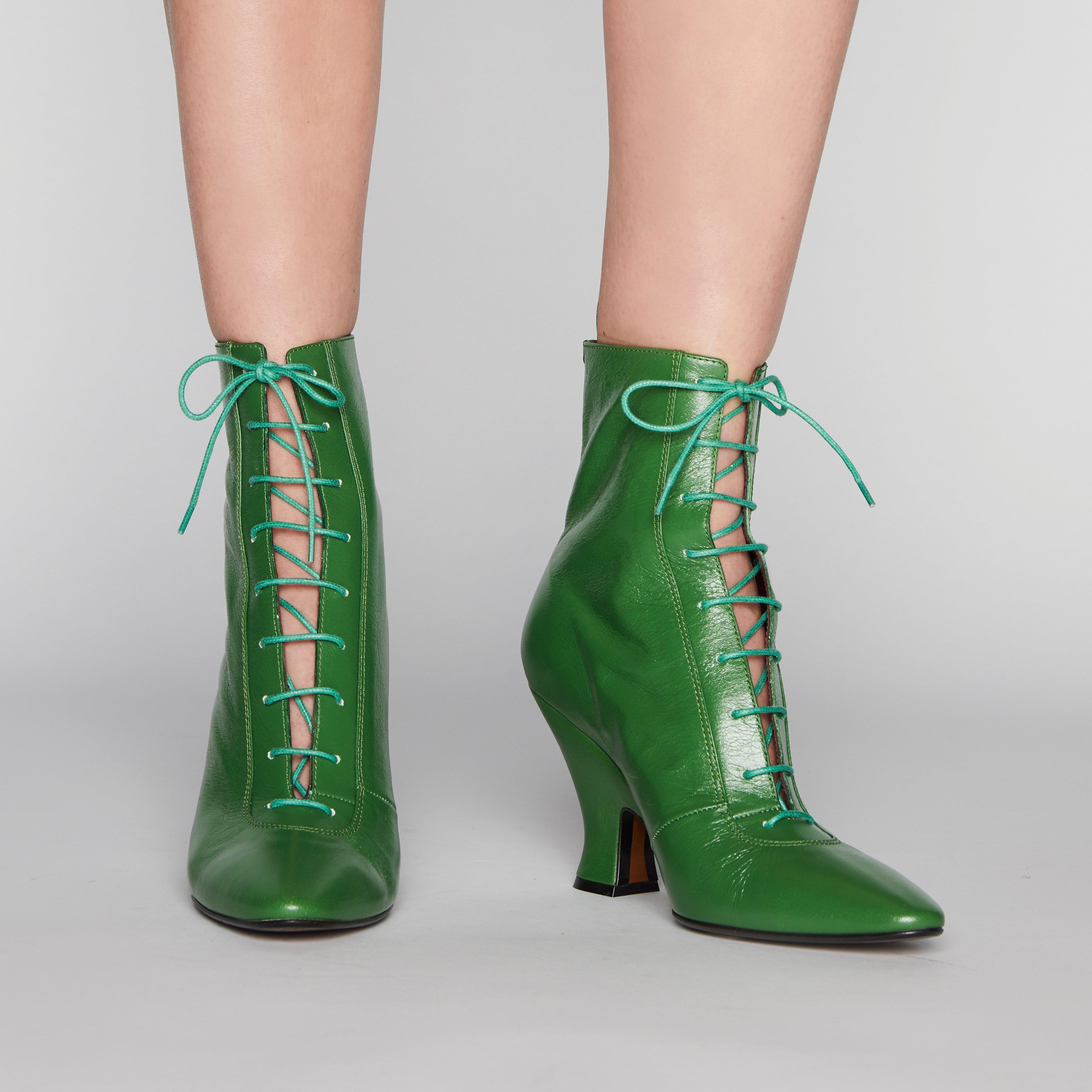 marc jacobs snake boots