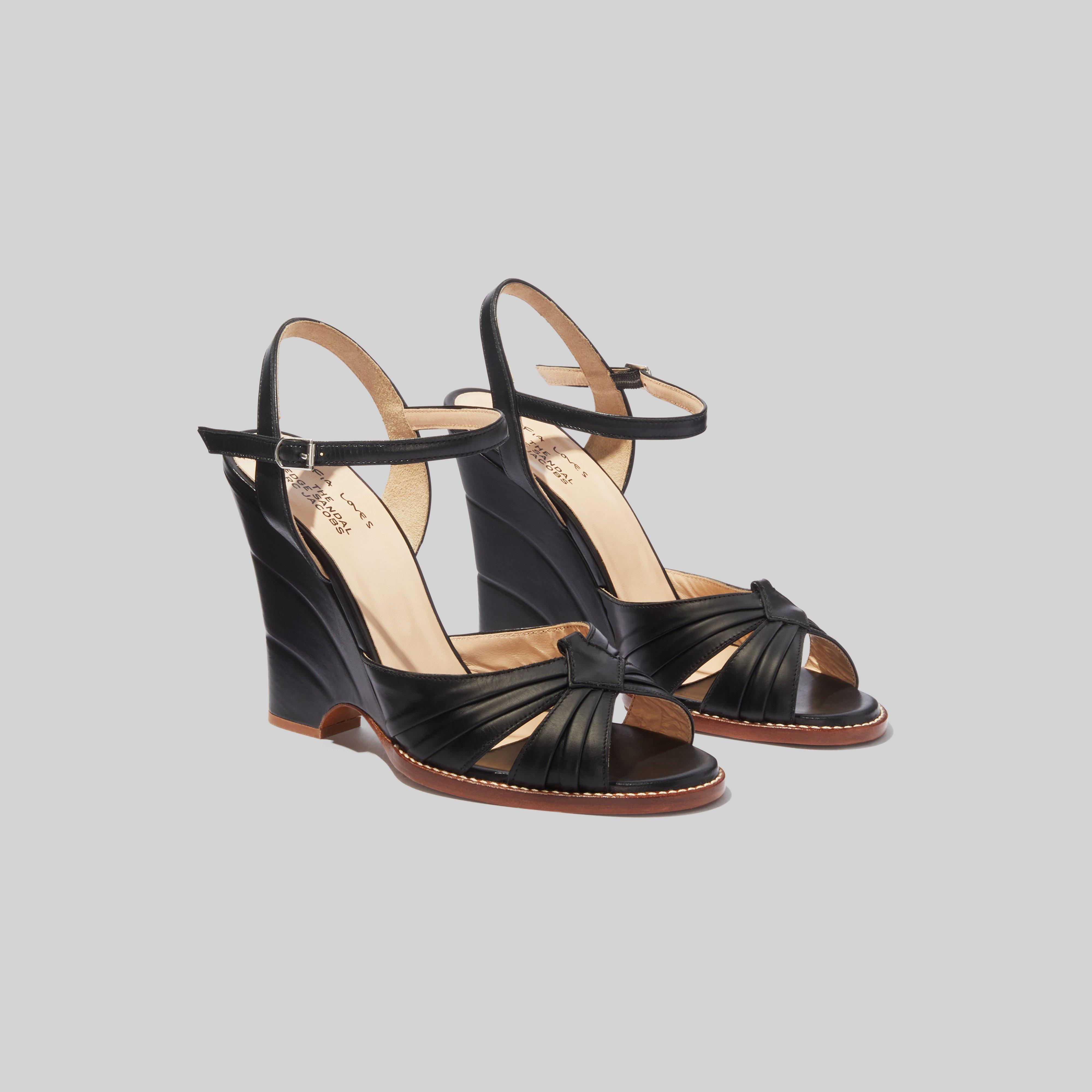 marc jacobs wedge shoes