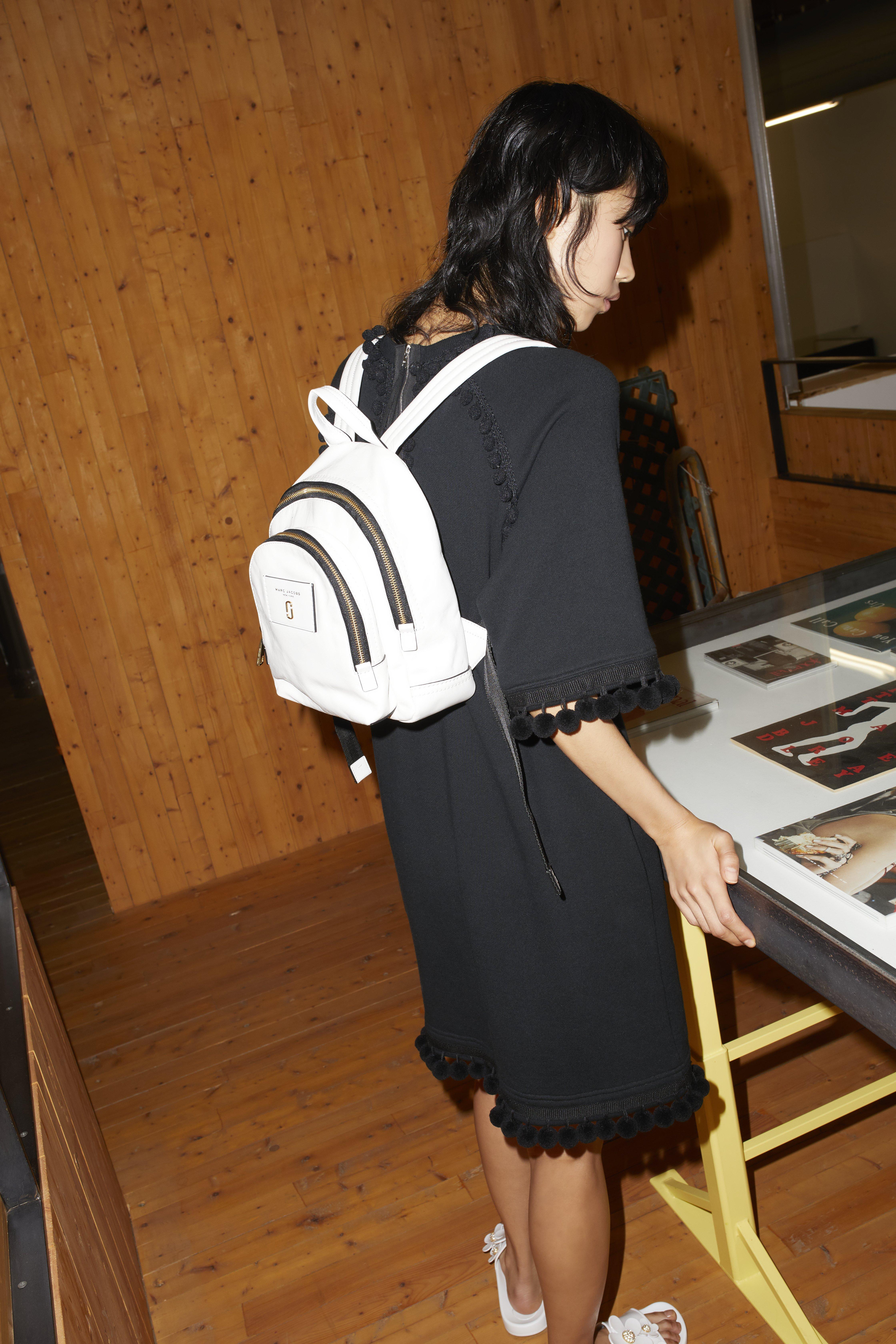 marc jacobs double zip pack