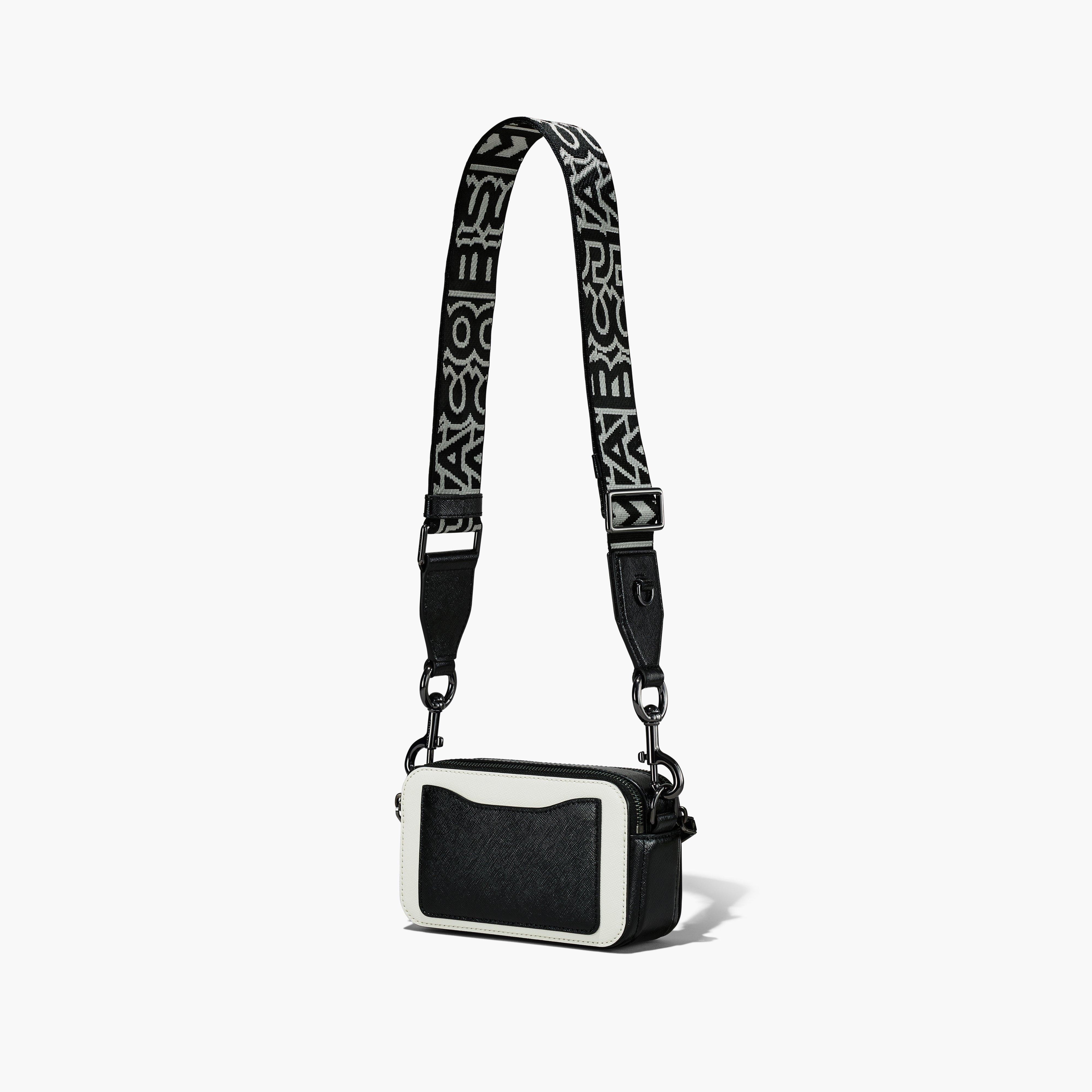 Cross body bags Marc Jacobs - Marc Jacobs snapshot bag in black