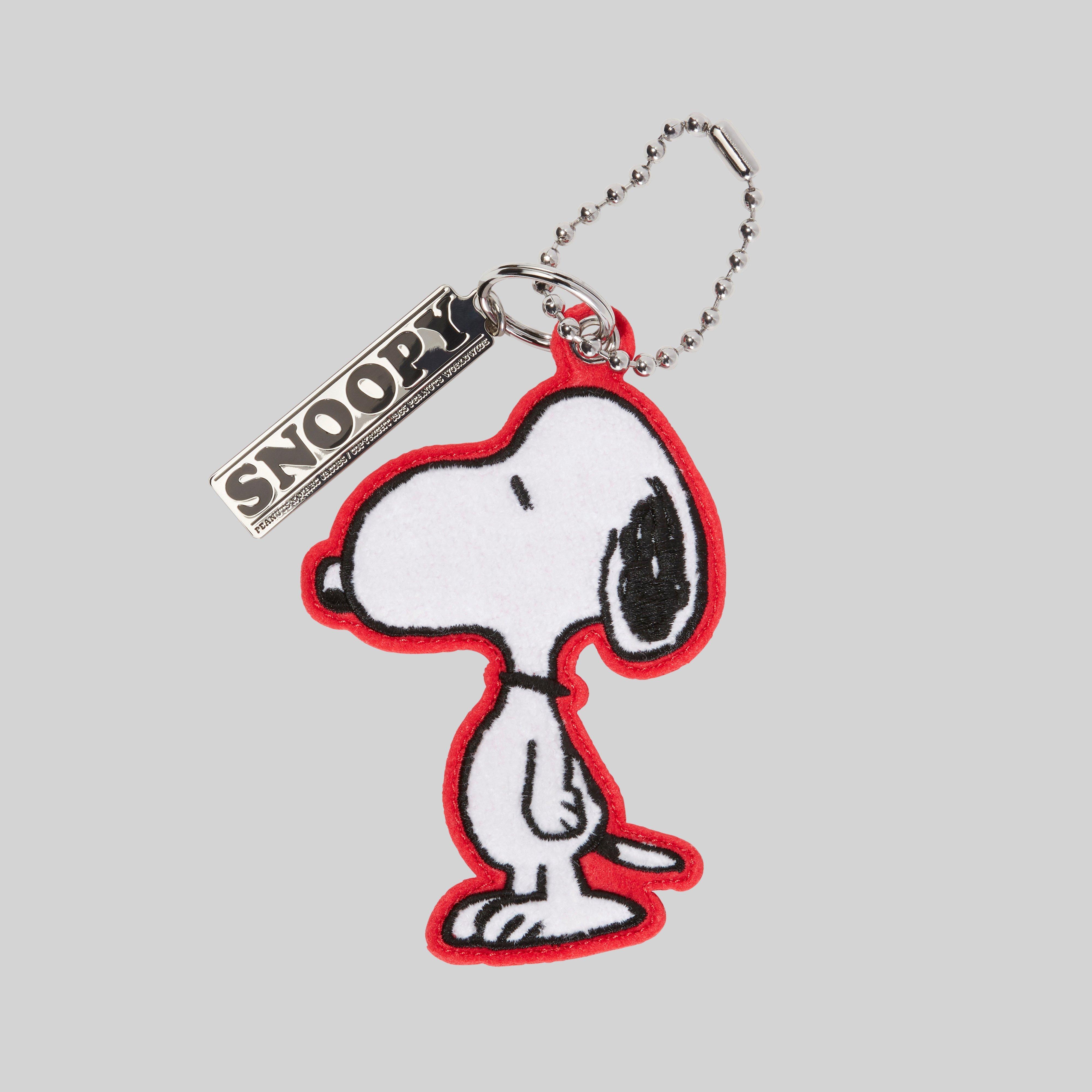 Marc Jacobs Peanuts® X The Chenille Snoopy Charm in White Lyst