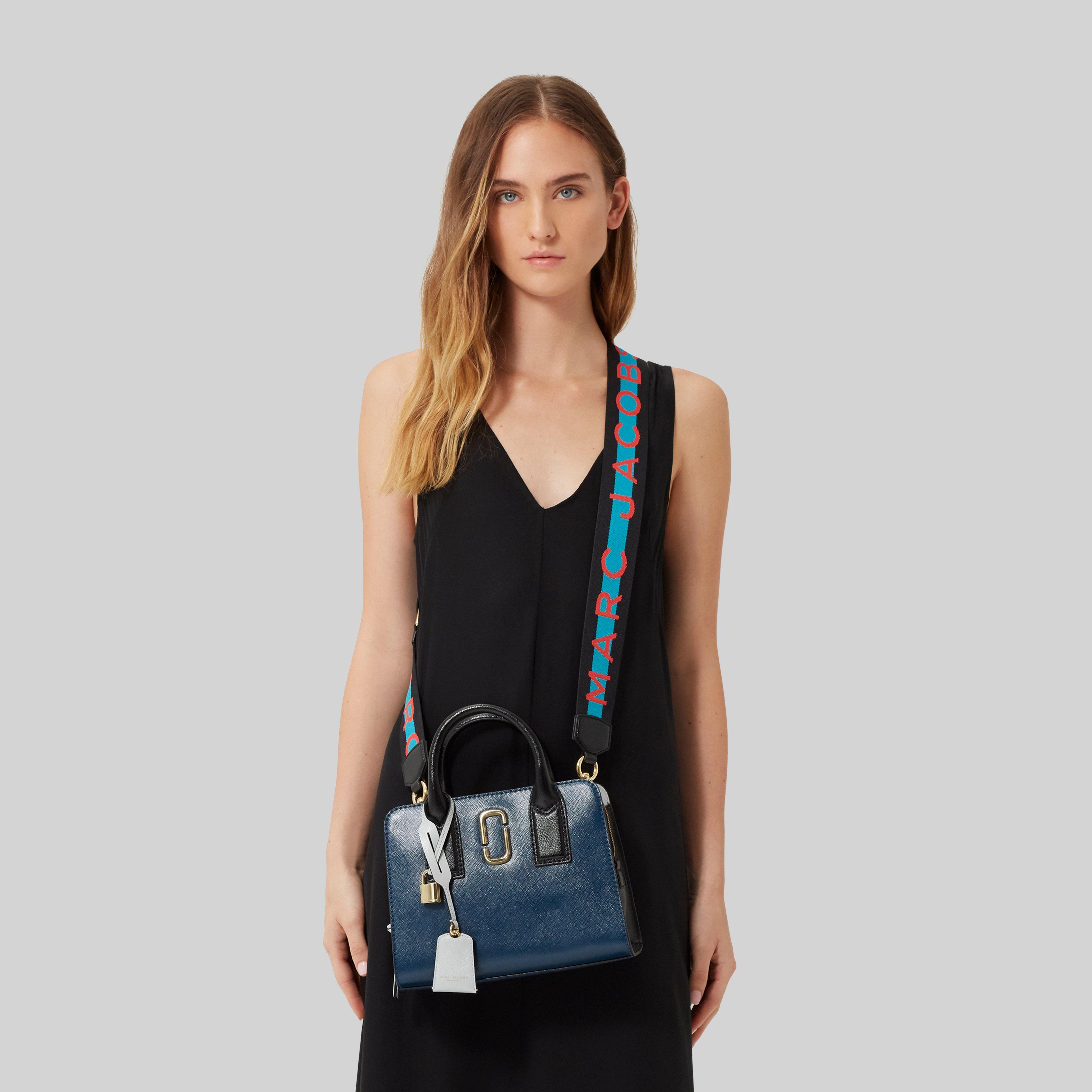 logo strap little big shot