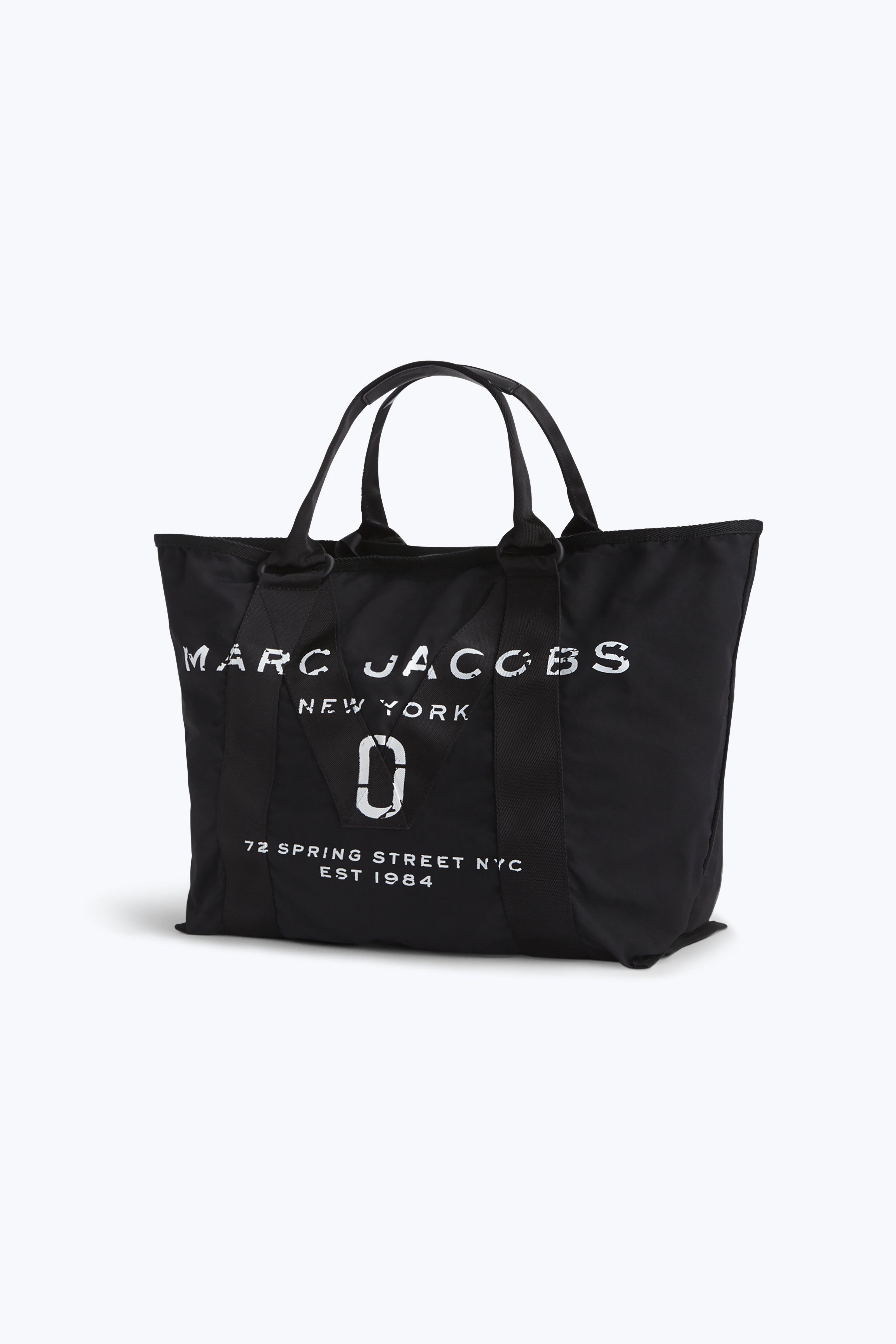 Marc Jacobs Leather New Logo Small Tote in Black - Lyst
