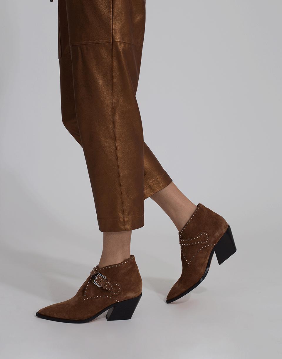 elegant cowboy boots