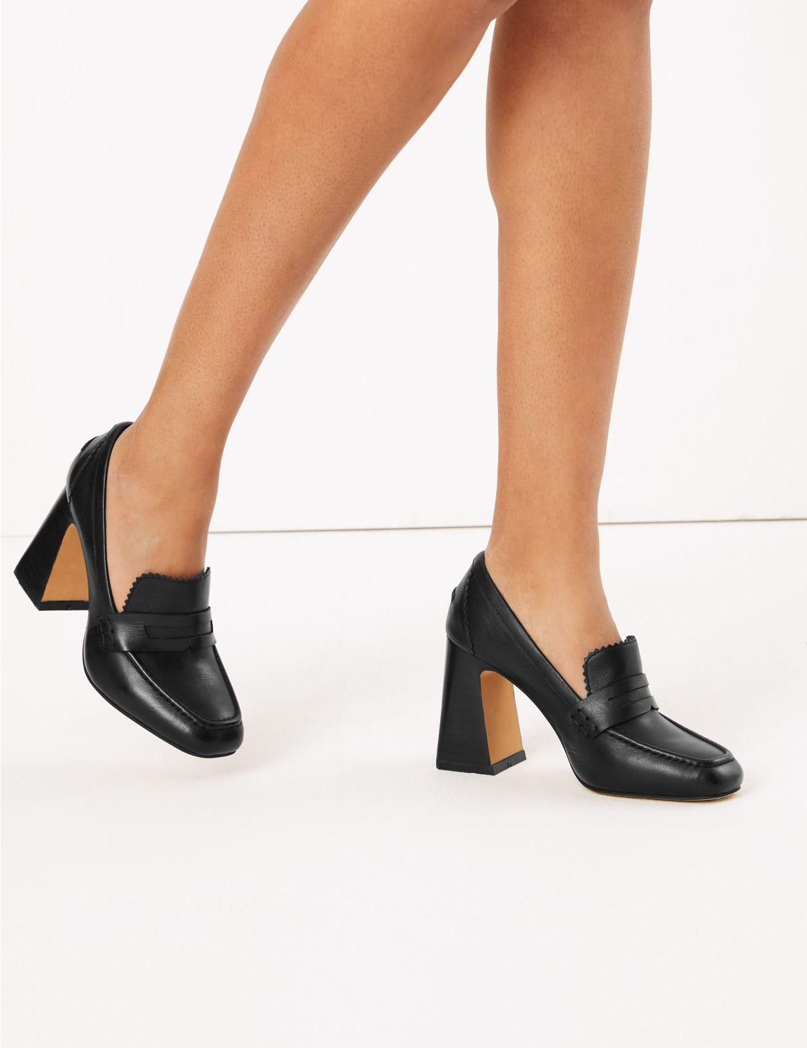 flared heel