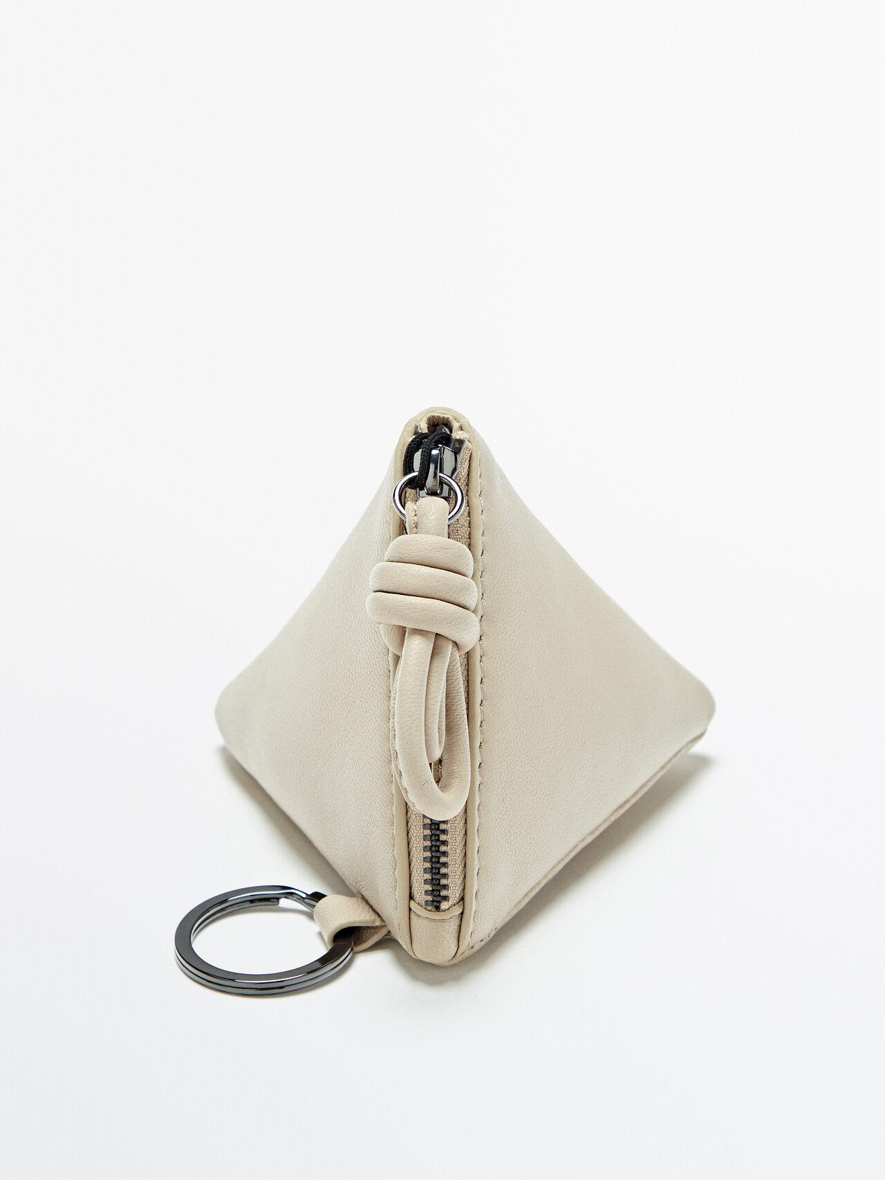 MASSIMO DUTTI Leather Triangle Case Charm in Natural | Lyst