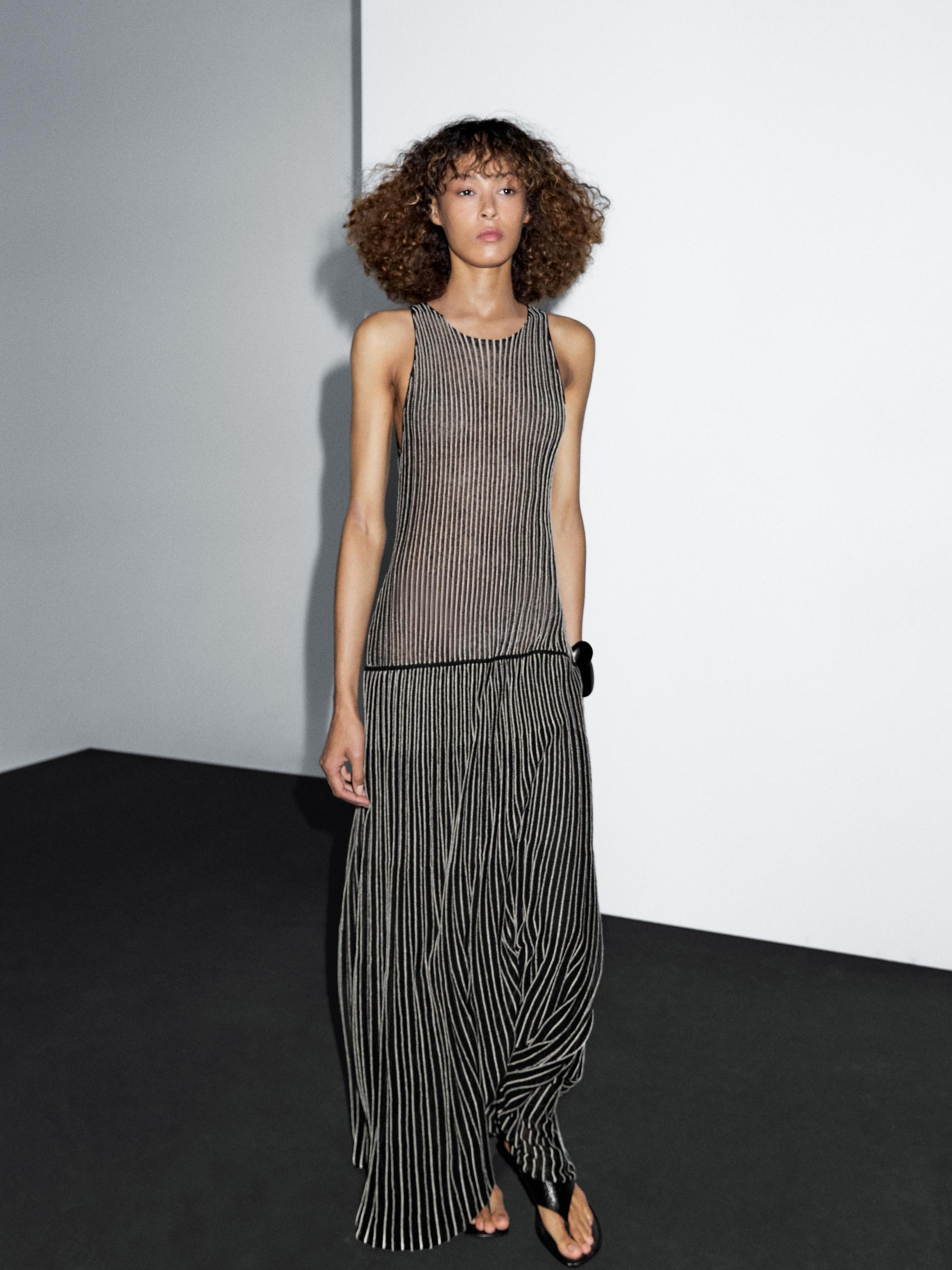 MASSIMO DUTTI Long Pleated Knit Dress in White | Lyst MASSIMO DUTTI Long Pleated Knit Dress in White | Lyst