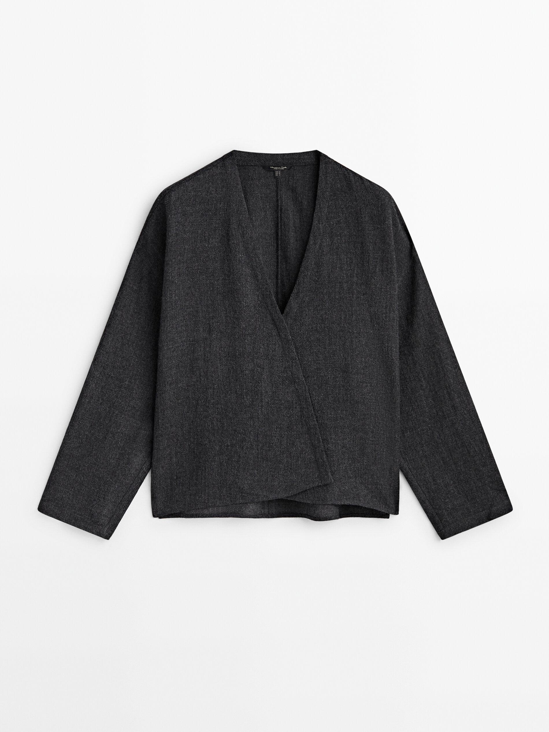 MASSIMO DUTTI Wool Blend Kimono Blouse in Black | Lyst