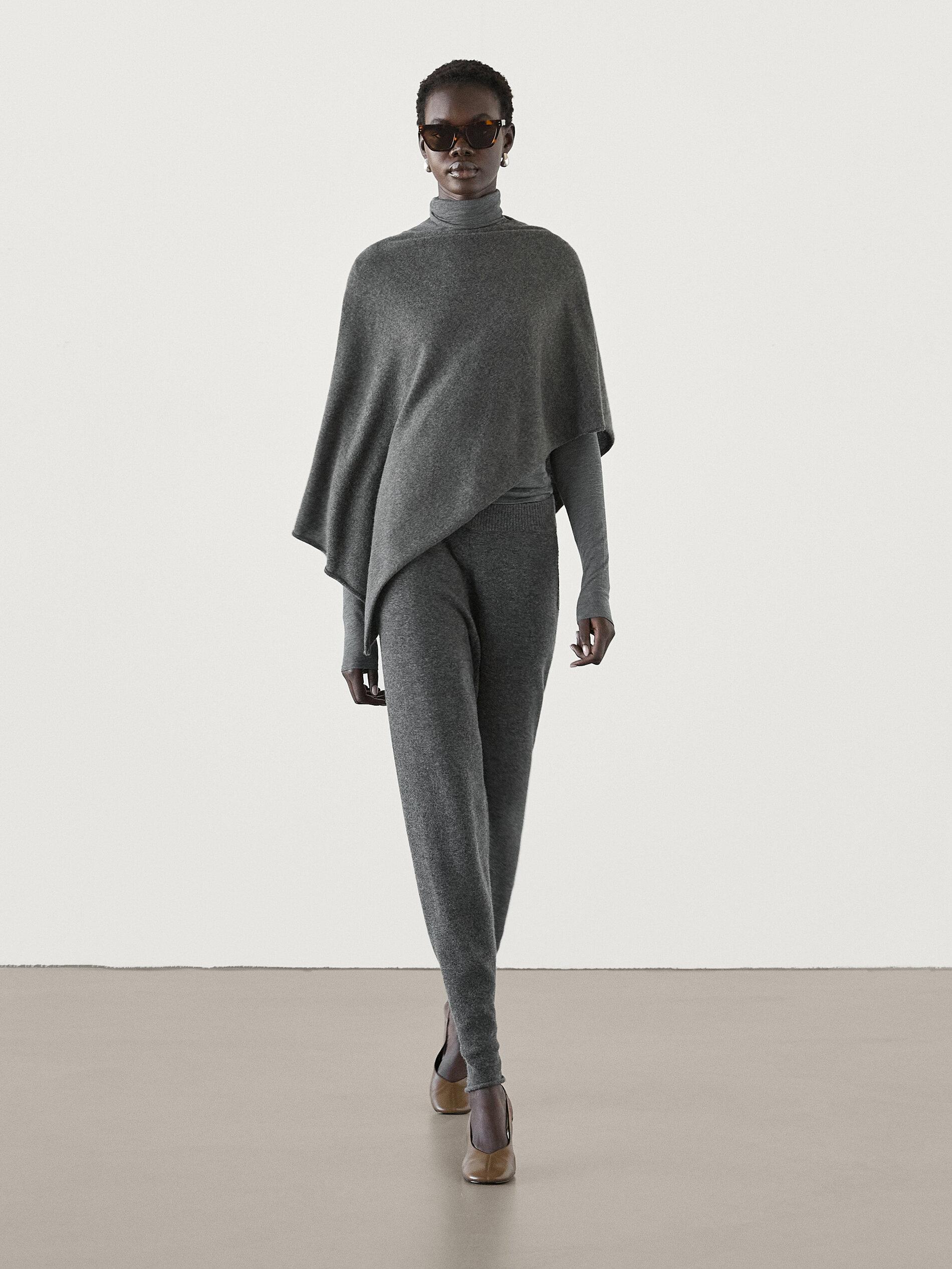 Capa Asimétrica Cashmere MASSIMO DUTTI de color Gris Lyst