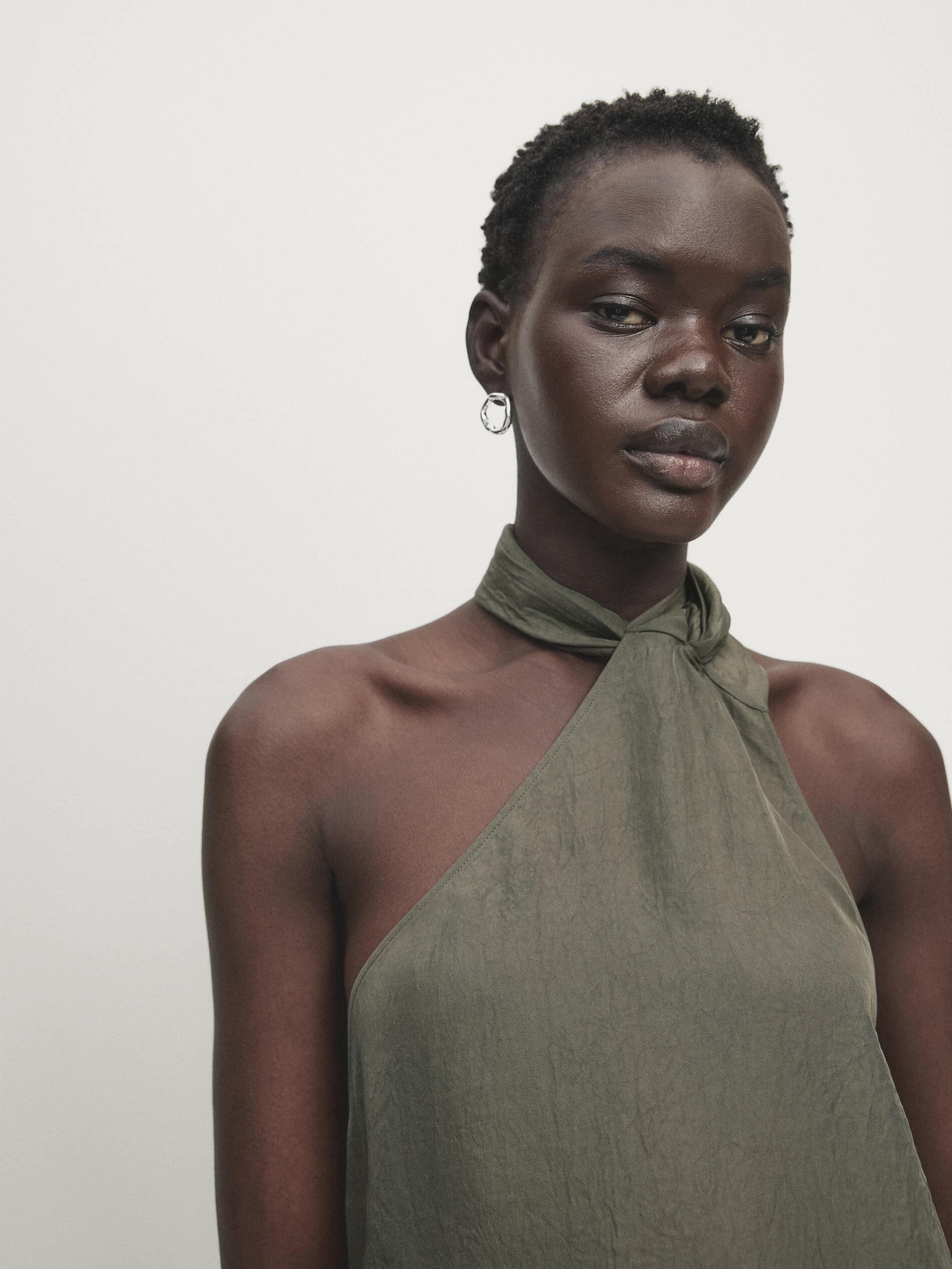 Top Asimétrico Cuello Halter MASSIMO DUTTI Lyst